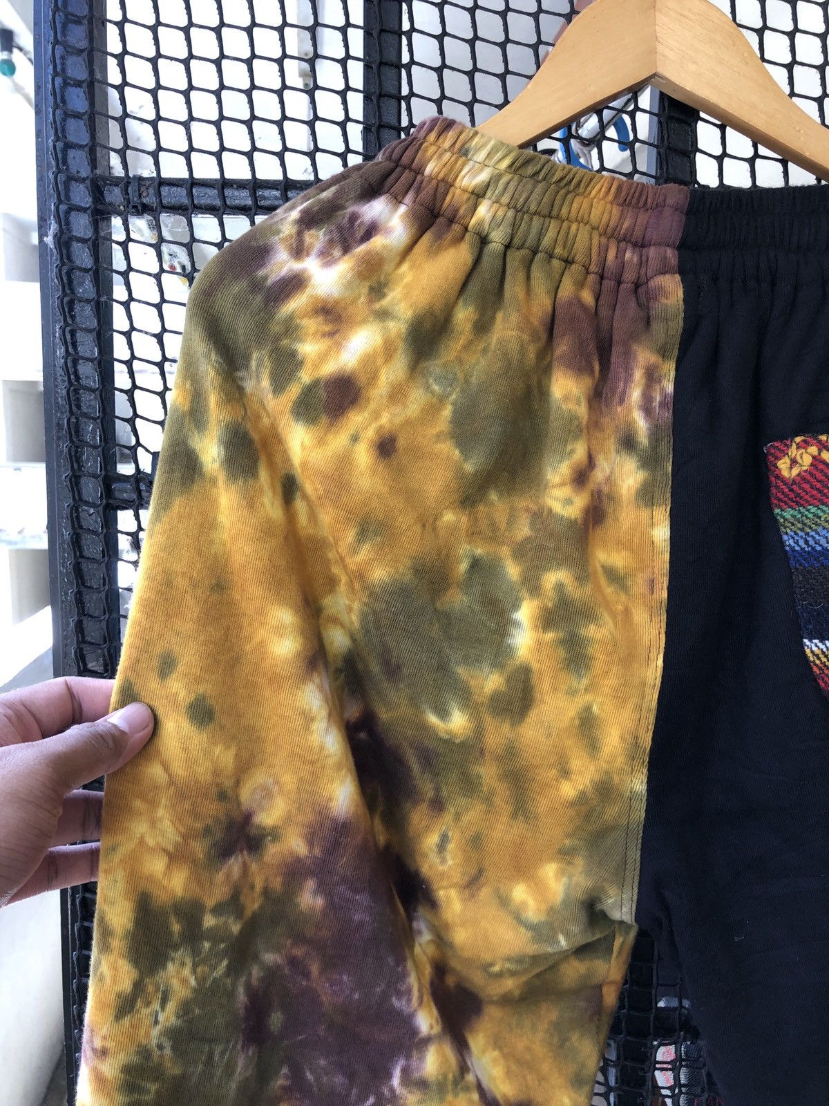 Japanese Brand KOBITCH TIE DYE SPLIT SWEATPANT Size US 34 / EU 50 - 11 Thumbnail