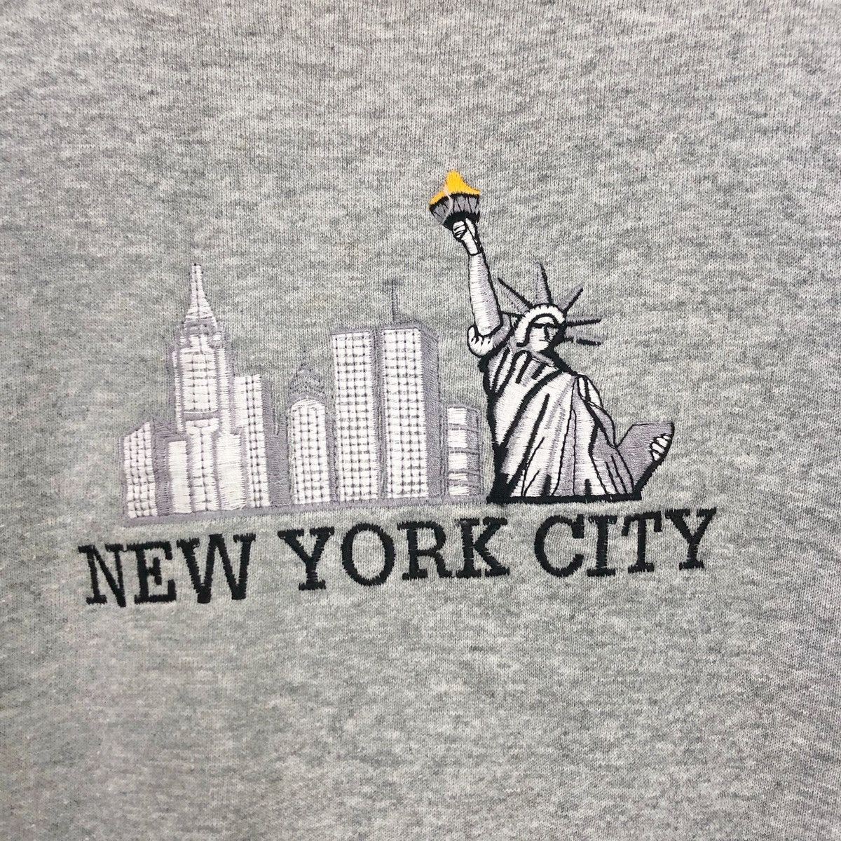 Vintage Vintage 90s New York City Crewneck Sweatshirt Size M Size US XL / EU 56 / 4 - 5 Thumbnail
