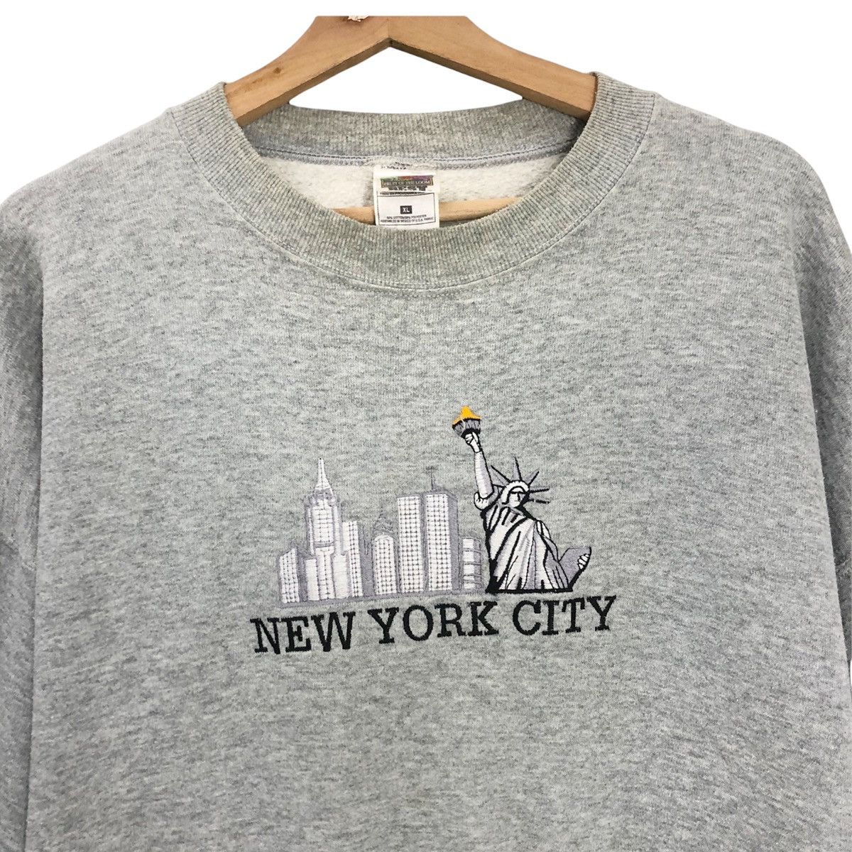 Vintage Vintage 90s New York City Crewneck Sweatshirt Size M Size US XL / EU 56 / 4 - 4 Thumbnail