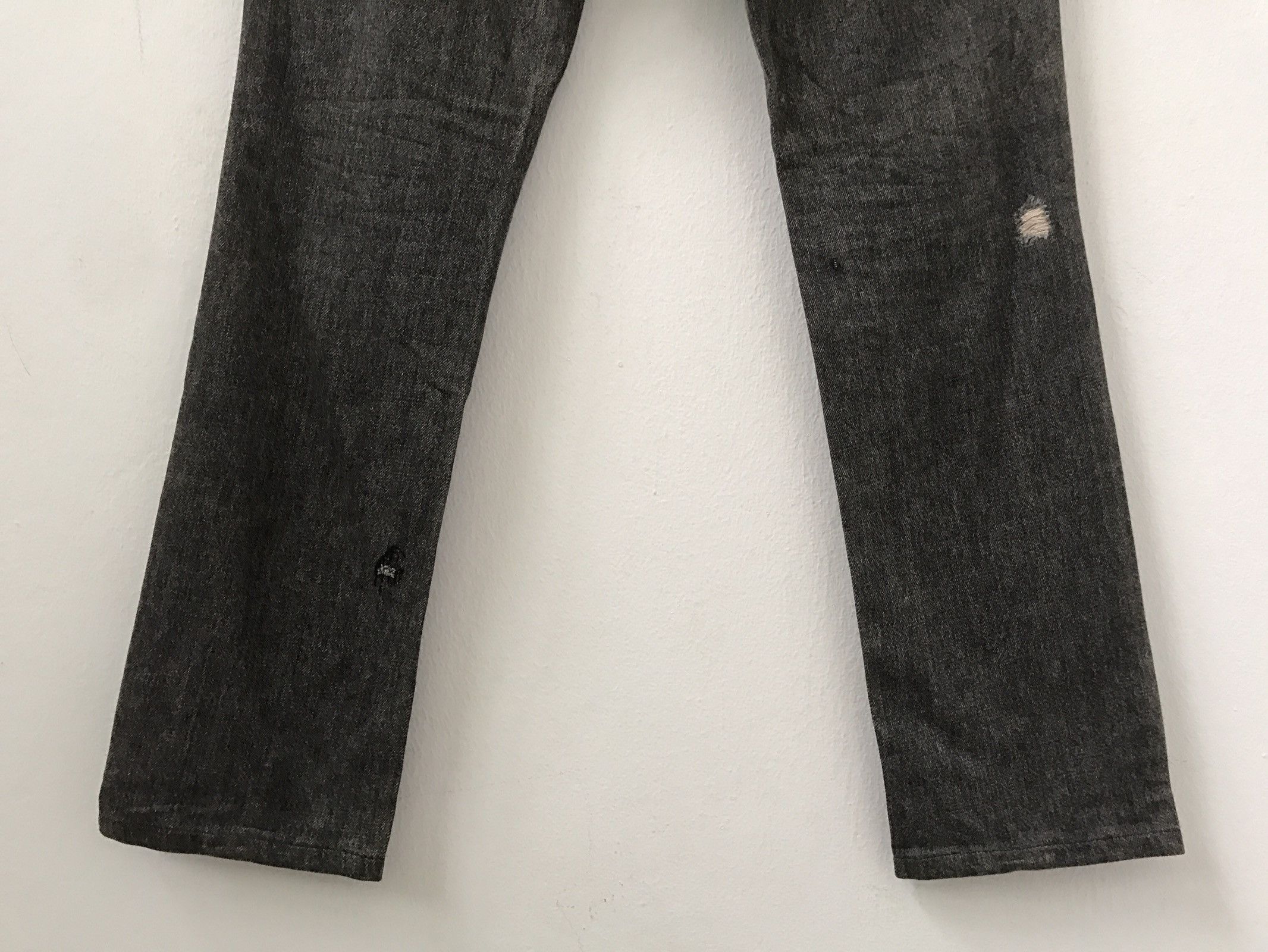 Lounge Lizard Lounge Lizard Made in Japan Distressed Rips Denim Jeans Size US 31 - 12 Thumbnail