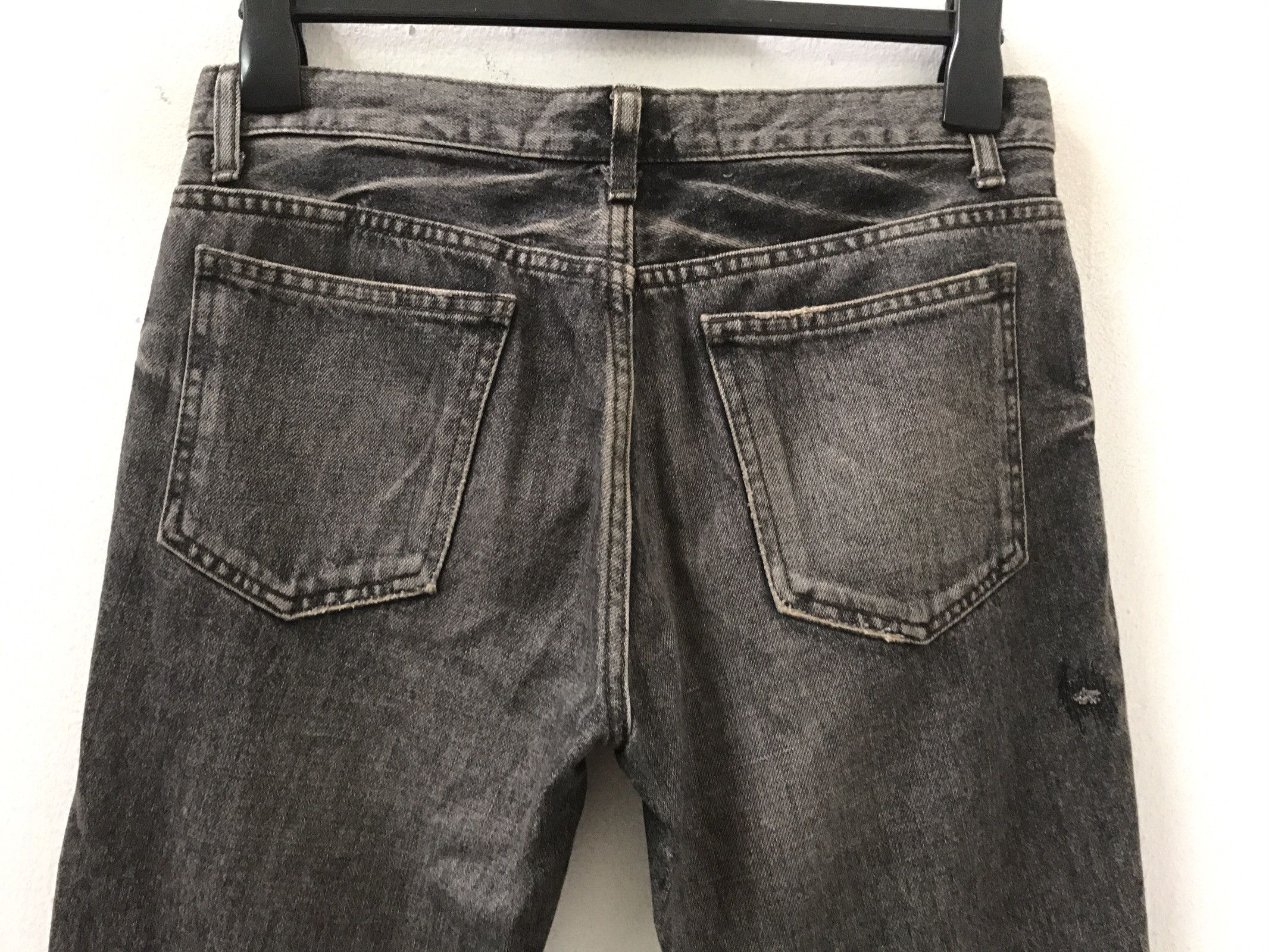 Lounge Lizard Lounge Lizard Made in Japan Distressed Rips Denim Jeans Size US 31 - 10 Thumbnail
