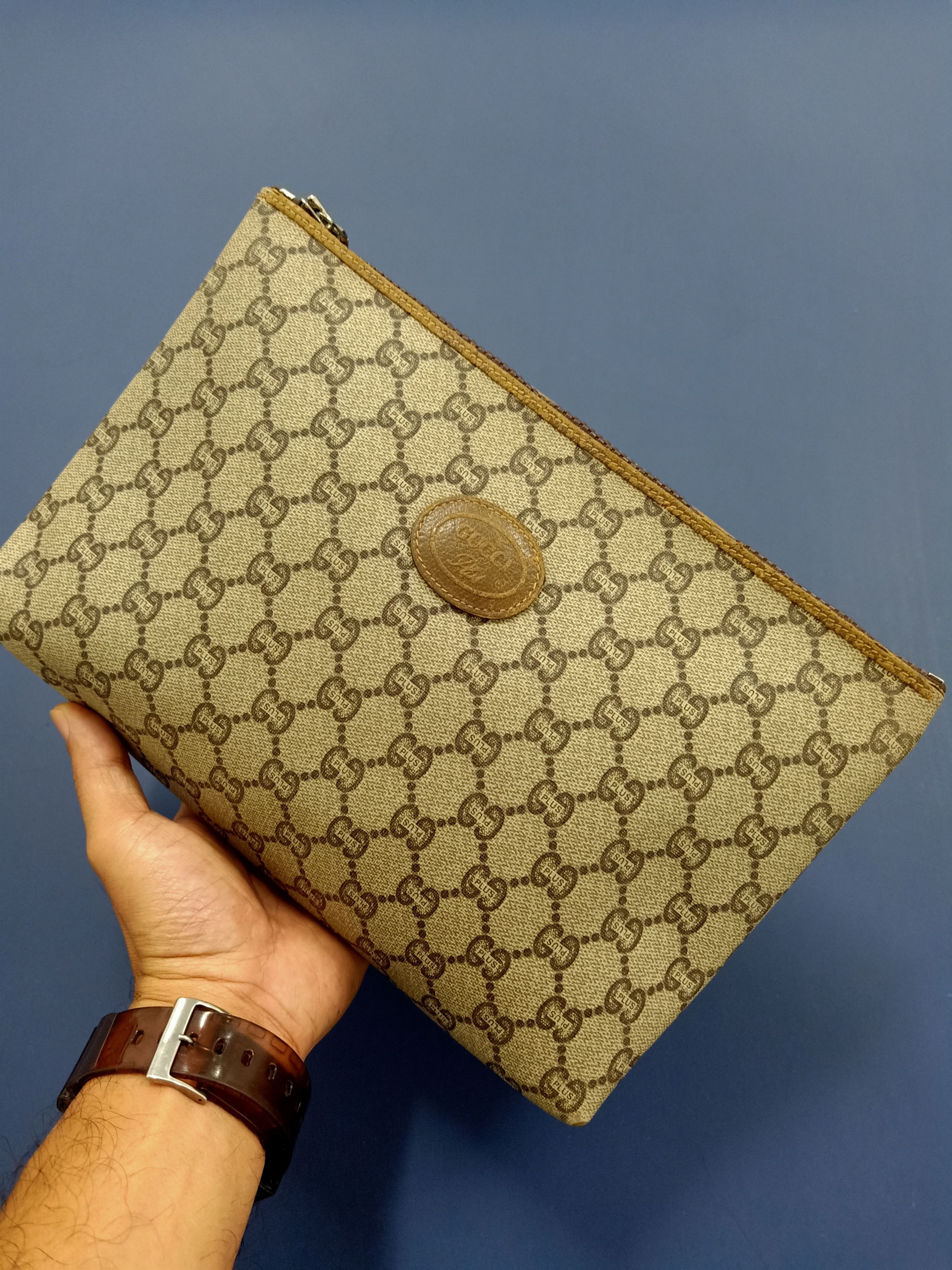 Gucci × Vintage 🔥Hot Item🔥 Gucci Plus Monogram Clutch Bag Size ONE SIZE - 1 Thumbnail