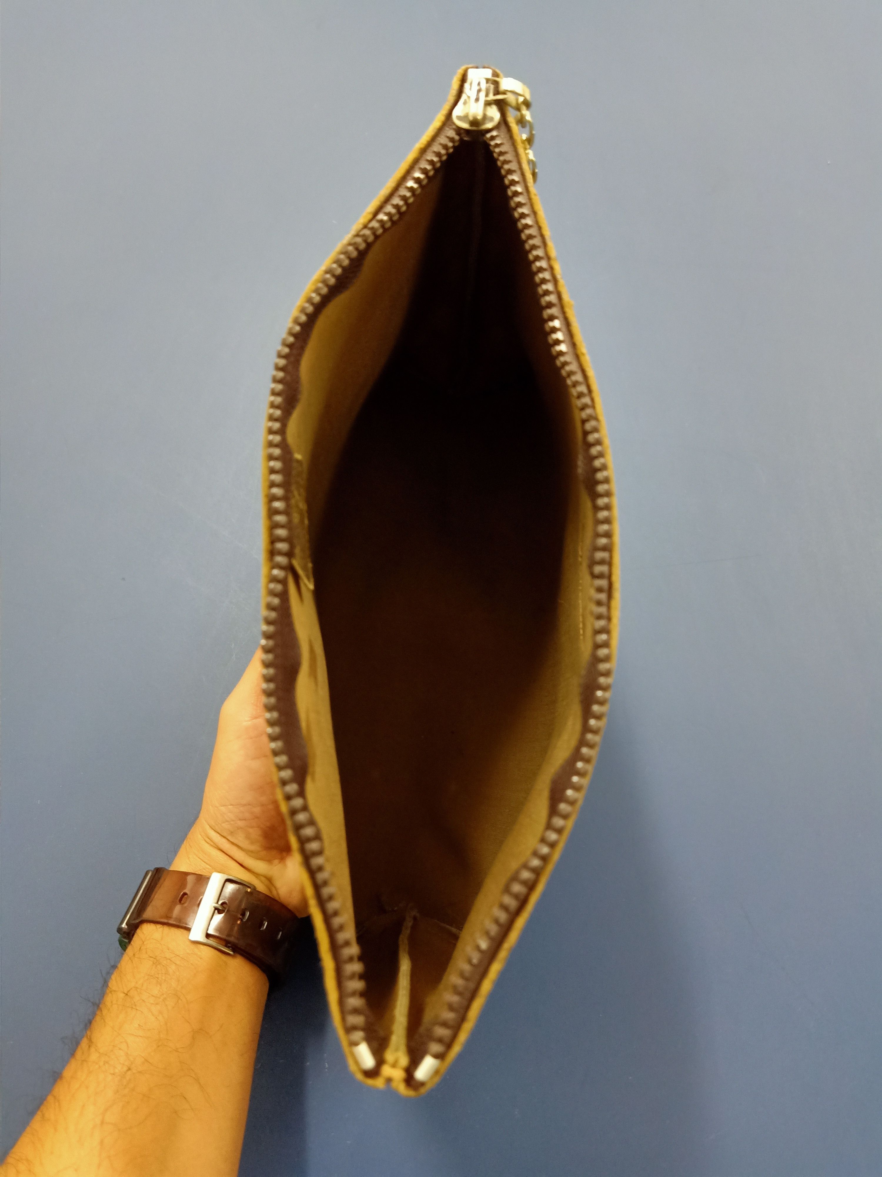 Gucci × Vintage 🔥Hot Item🔥 Gucci Plus Monogram Clutch Bag Size ONE SIZE - 5 Thumbnail