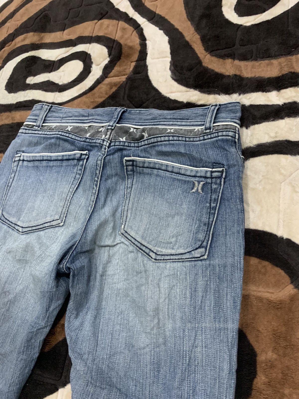Hurley × Japanese Brand HURLEY Indigo Disstressed Denim Rugged Punk Rock Style Jeans Size US 29 - 12 Thumbnail