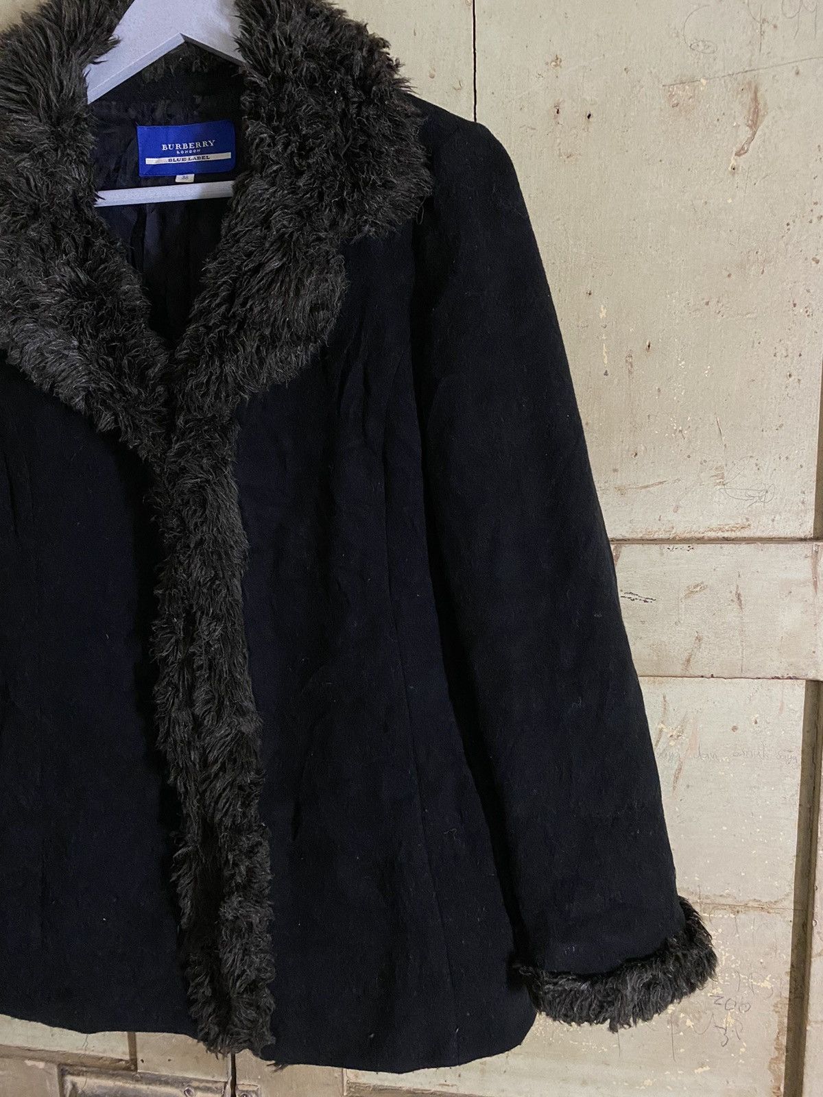 Burberry Burberry fur light jackets femme Size S / US 4 / IT 40 - 5 Thumbnail