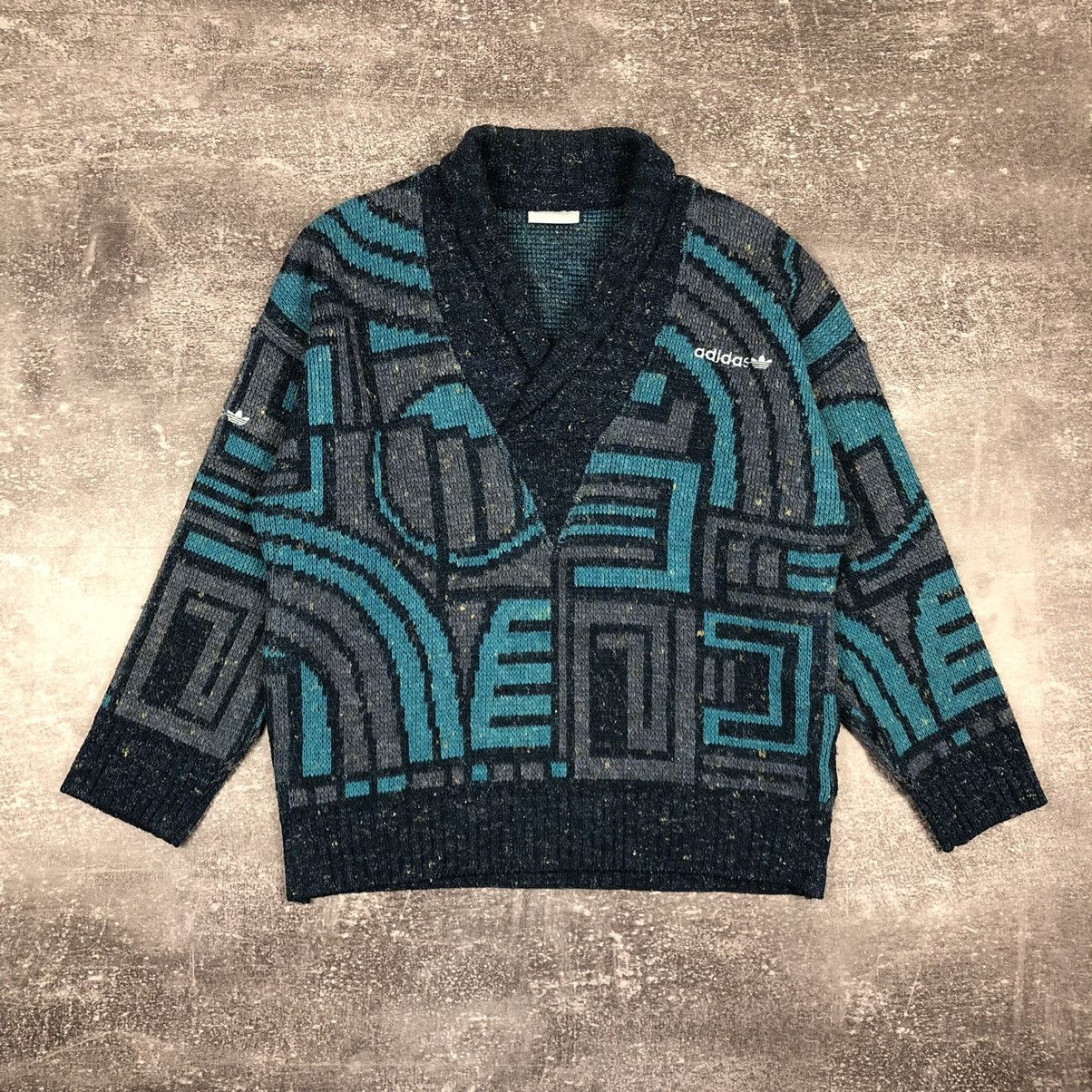 Adidas Vintage Rare Adidas Abstract Sweater Size 54 Size US L / EU 52-54 / 3 - 1 Thumbnail