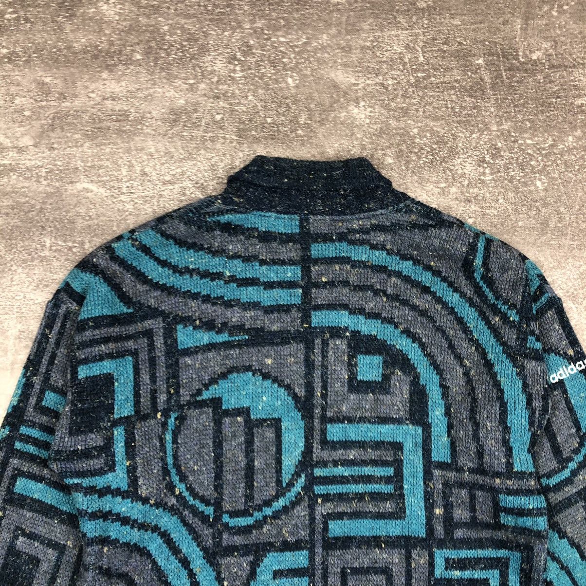 Adidas Vintage Rare Adidas Abstract Sweater Size 54 Size US L / EU 52-54 / 3 - 5 Thumbnail