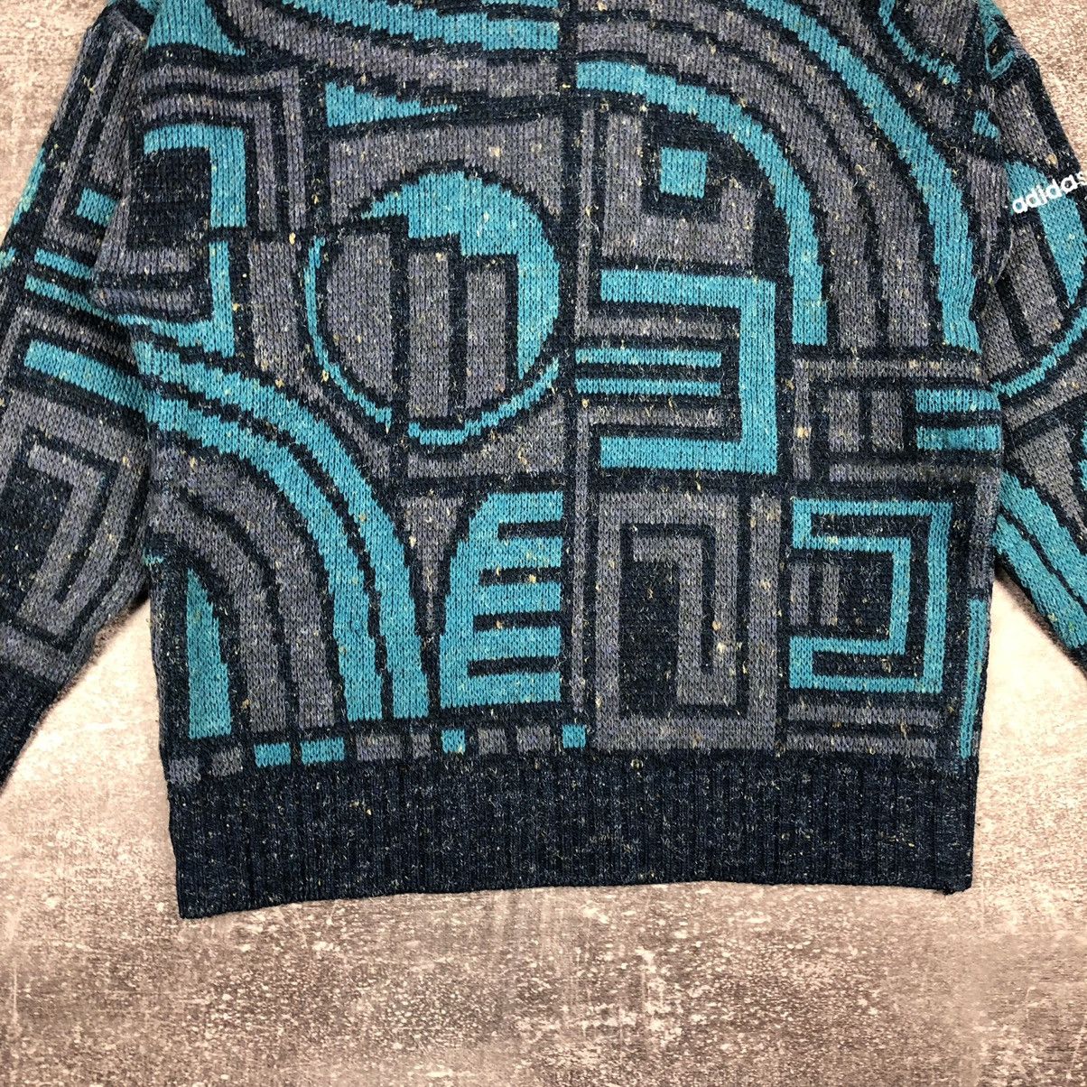 Adidas Vintage Rare Adidas Abstract Sweater Size 54 Size US L / EU 52-54 / 3 - 6 Thumbnail