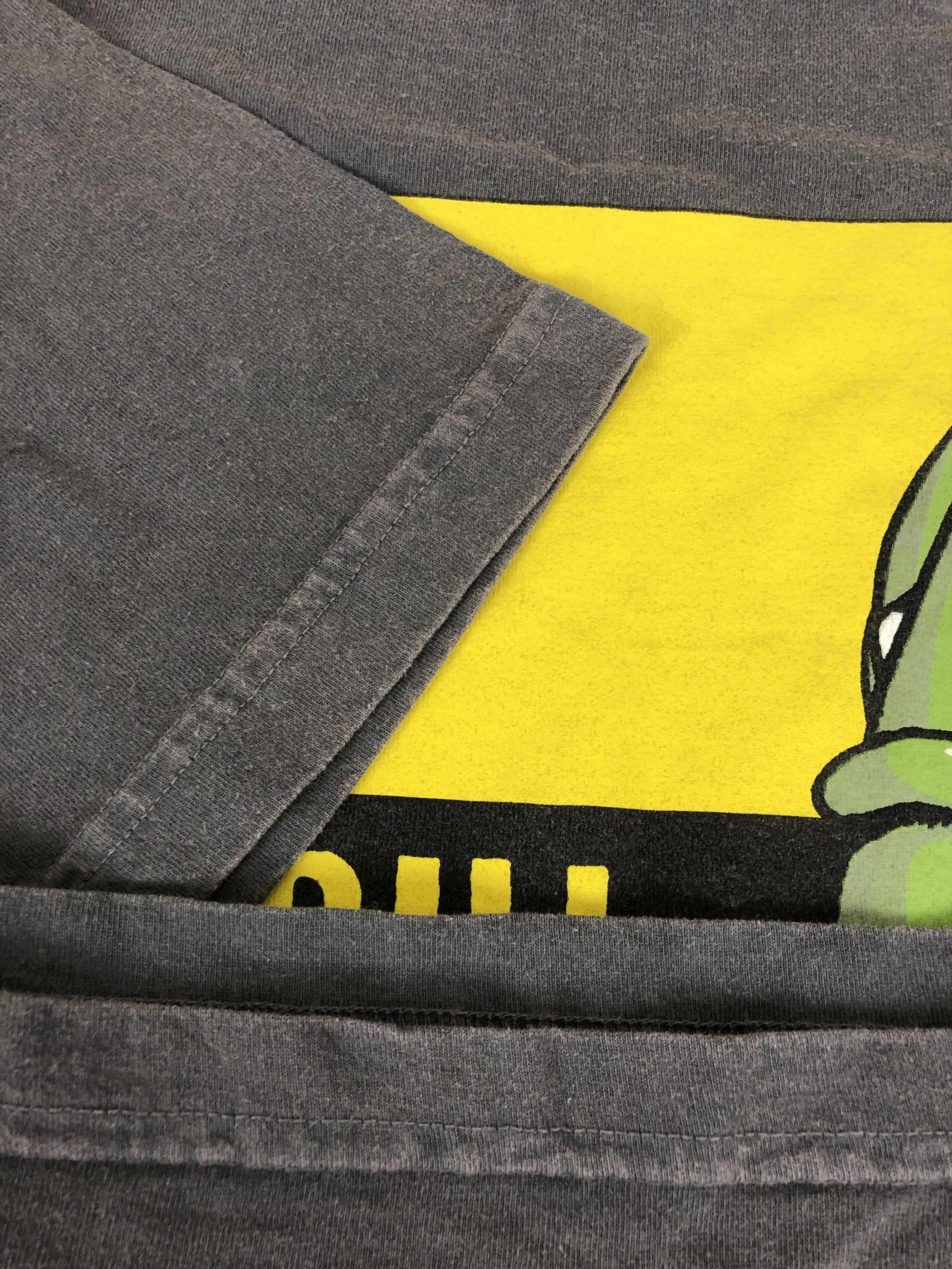 Vintage Vintage 00s Kill Brill Weird Fish (Kill Bill Pulp Fiction) Size US XL / EU 56 / 4 - 9 Thumbnail