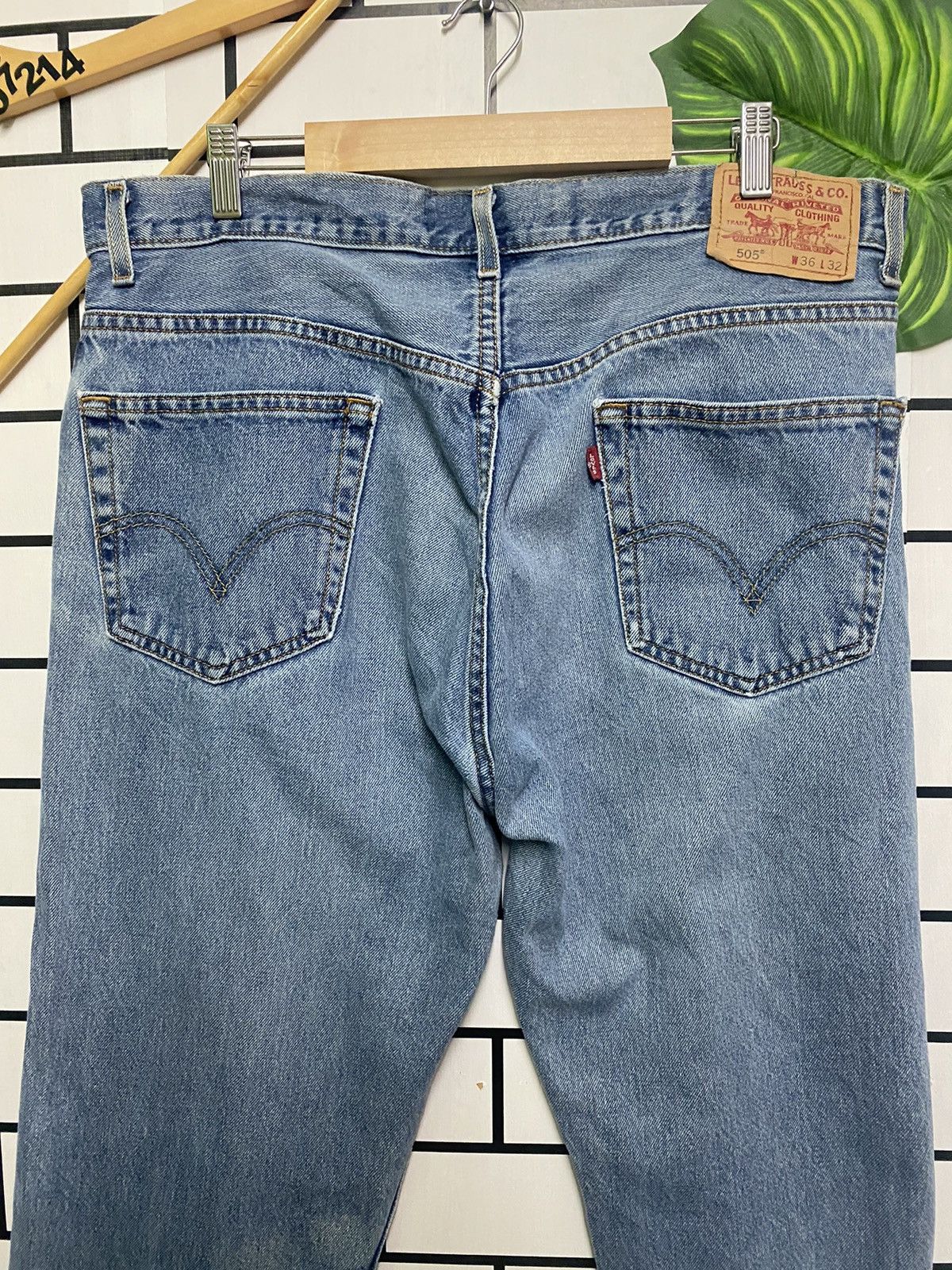 Levi's × Vintage Vintage LEVIS 505 Regular Fit Light Wash Denim - L31 Size US 36 / EU 52 - 8 Thumbnail