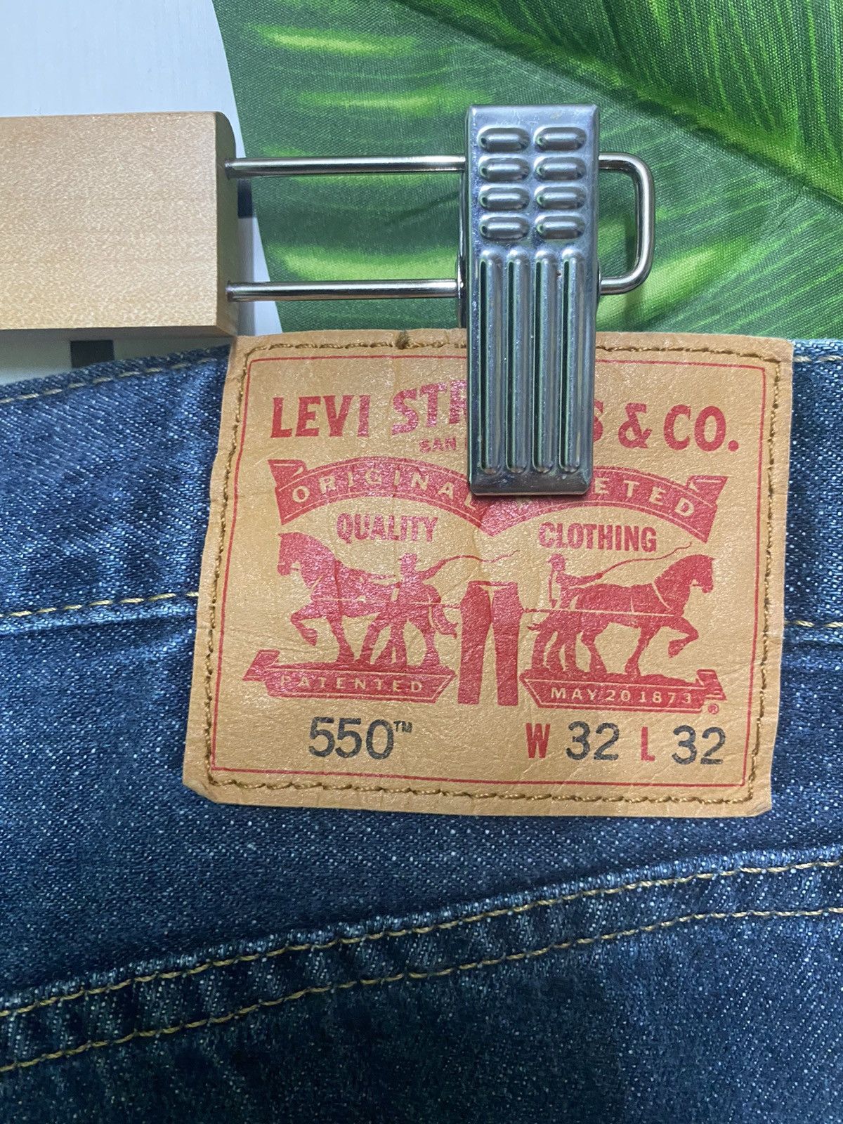 Levi's × Vintage Vintage LEVIS 550 Mid Blue Paint Splashed Jeans - L32 Size US 32 / EU 48 - 11 Thumbnail
