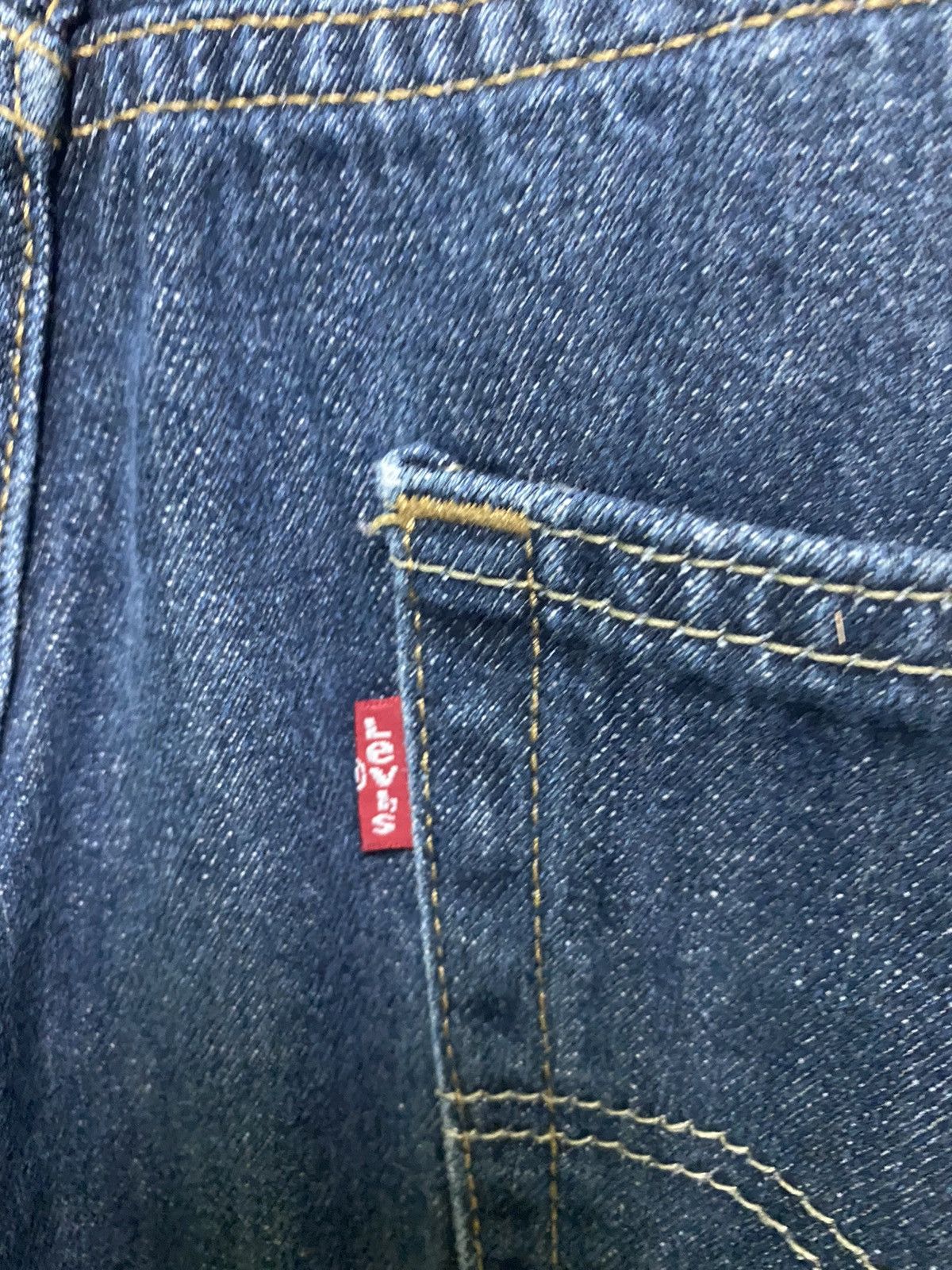 Levi's × Vintage Vintage LEVIS 550 Mid Blue Paint Splashed Jeans - L32 Size US 32 / EU 48 - 10 Thumbnail