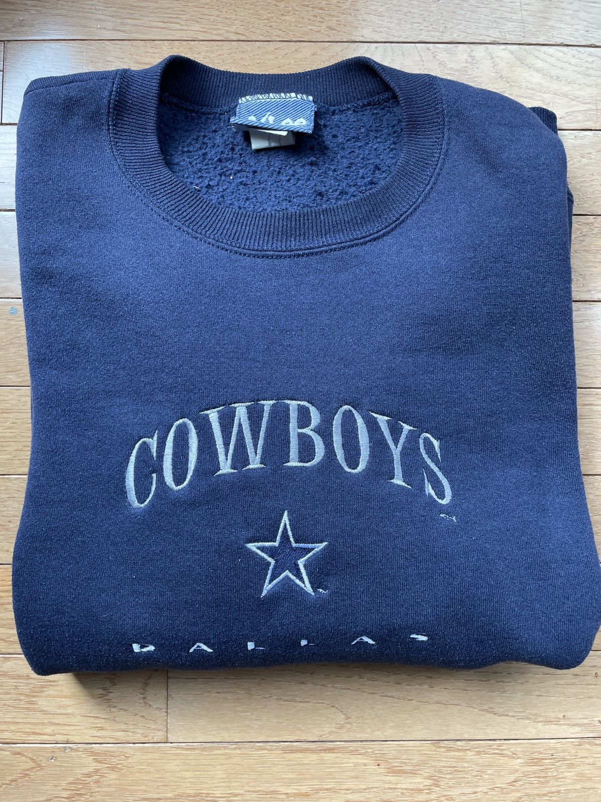 Vintage Dallas Cowboys Lee Sport Vintage Crew Neck size Large Size US L / EU 52-54 / 3 - 1 Thumbnail
