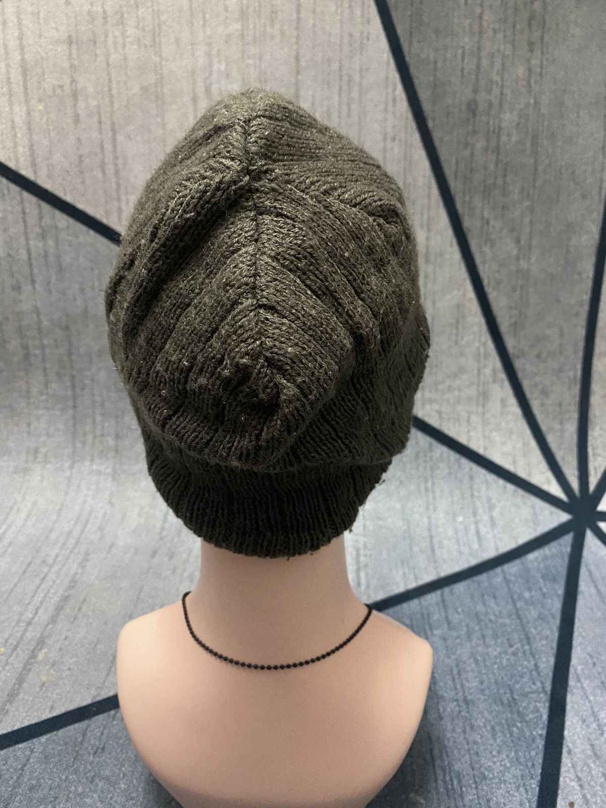 Japanese Brand Unknown brand Weed Marijuana Logo Beanie Hat Size ONE SIZE - 4 Thumbnail