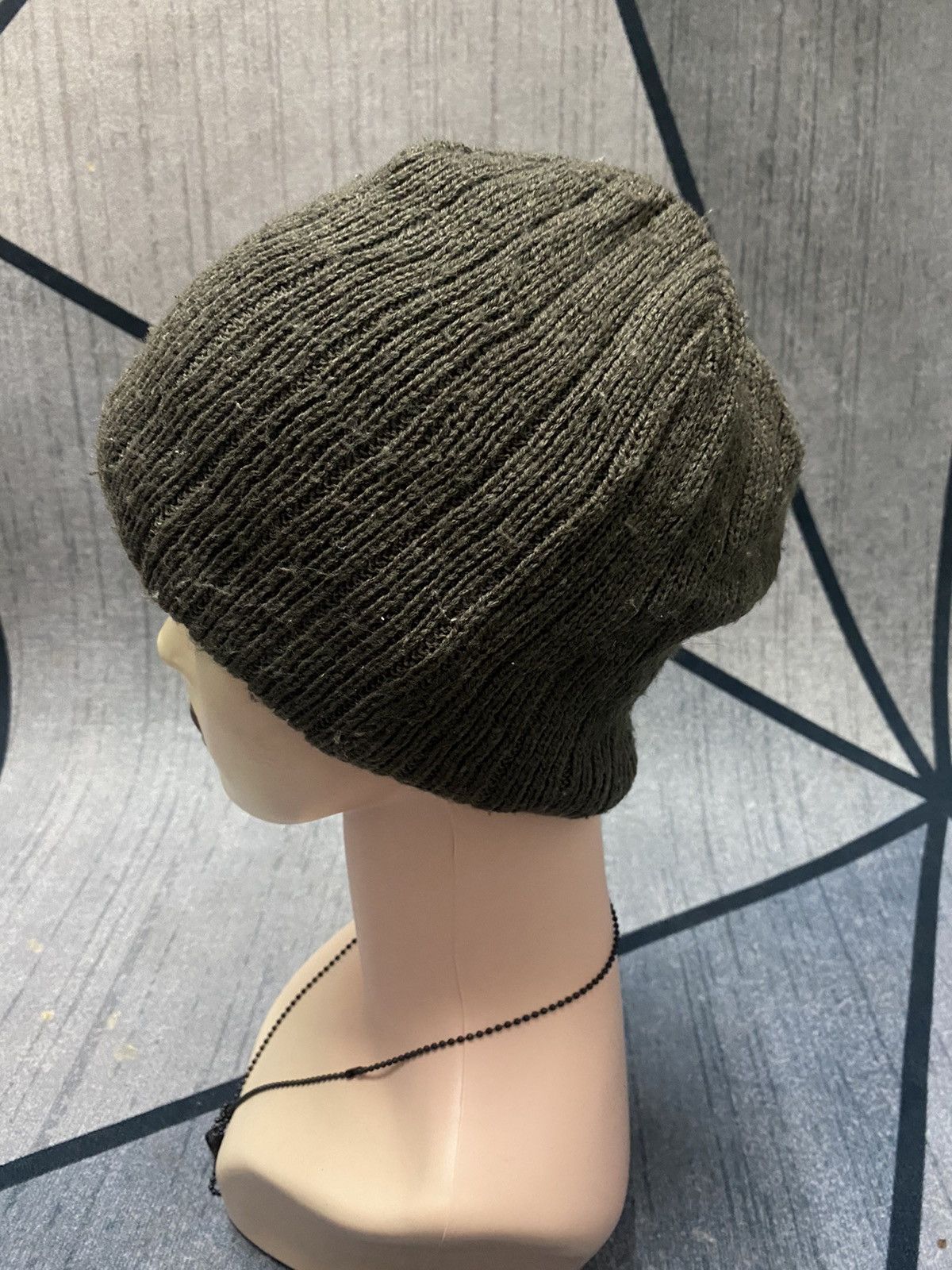 Japanese Brand Unknown brand Weed Marijuana Logo Beanie Hat Size ONE SIZE - 5 Thumbnail