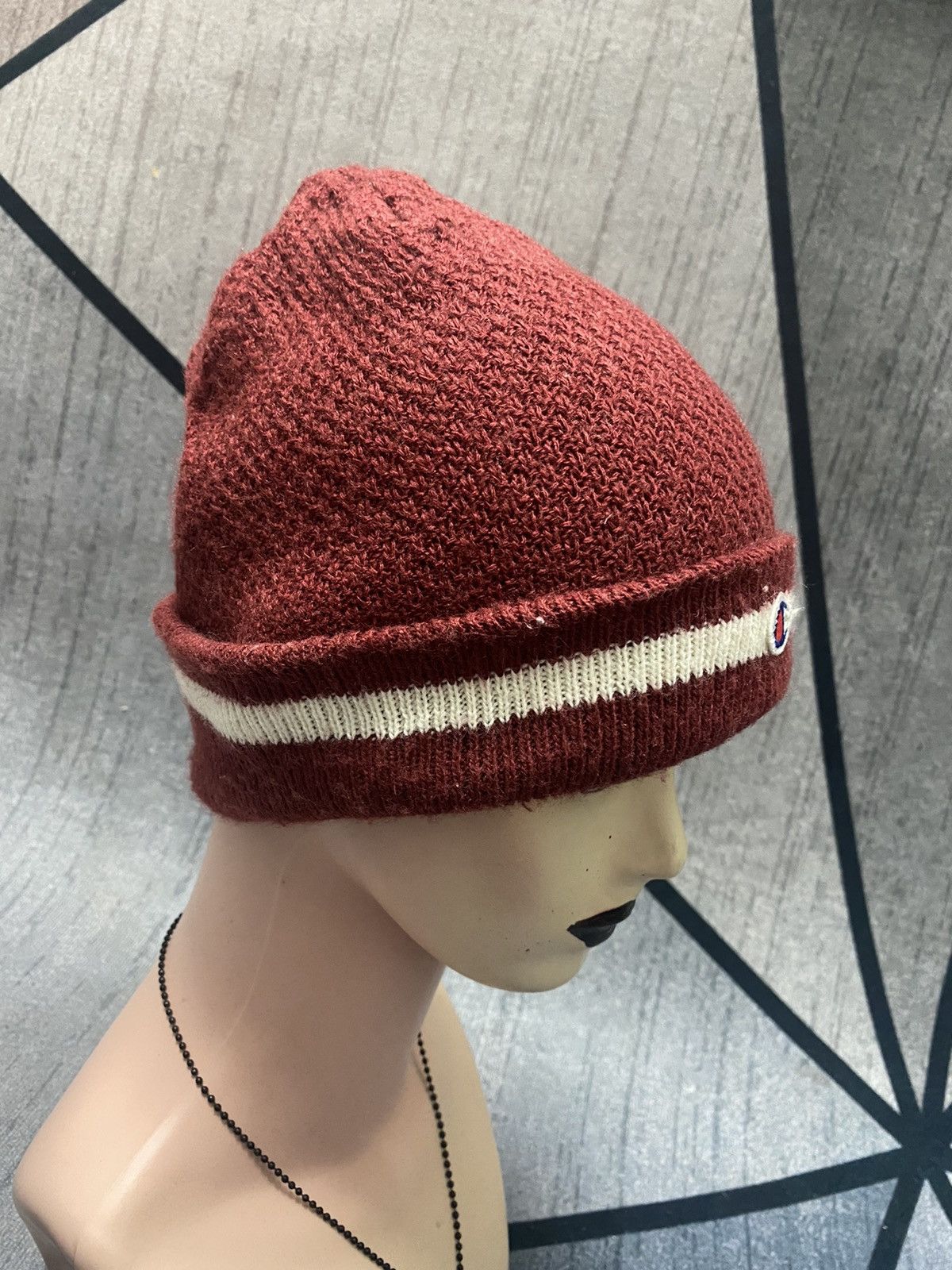 Champion Vintage Champion Small Logo Embroidered Beanie hat Size ONE SIZE - 2 Thumbnail