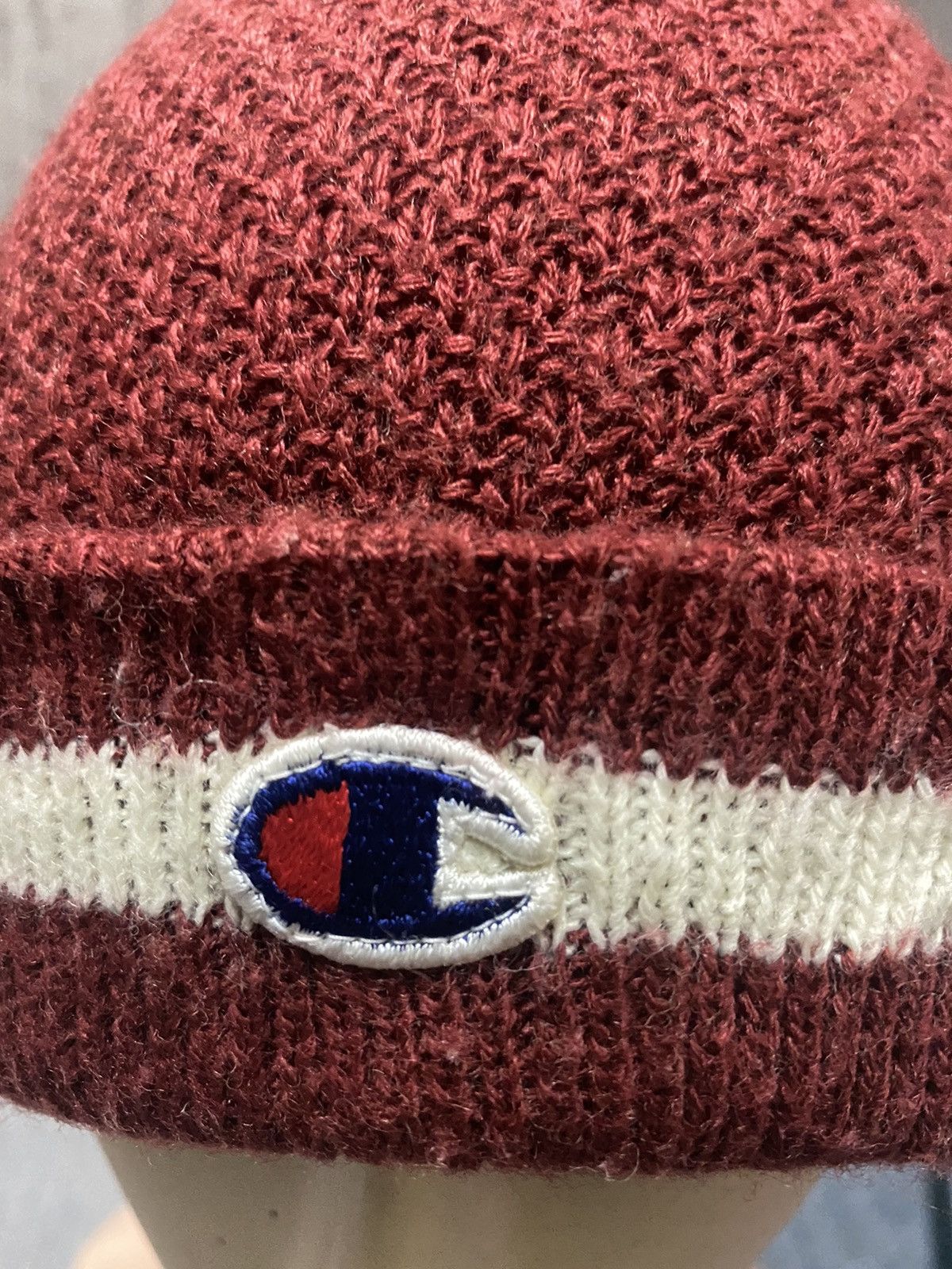 Champion Vintage Champion Small Logo Embroidered Beanie hat Size ONE SIZE - 4 Thumbnail