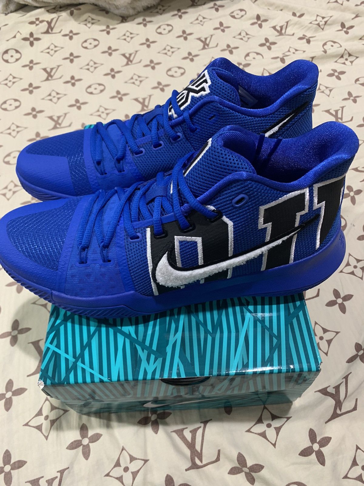 duke shoes kyrie