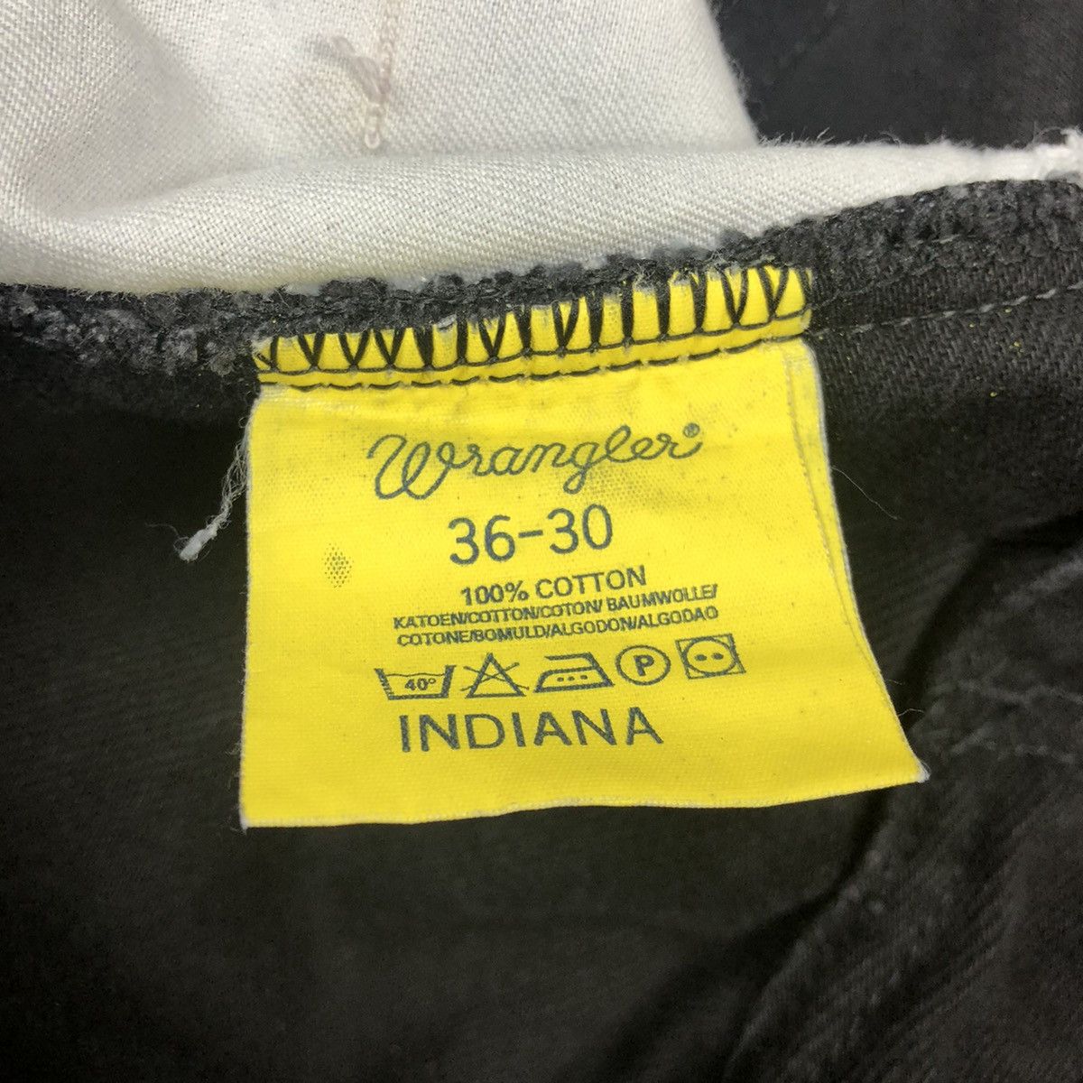 Vintage Vintage Wrangler Black Denim Jeans Size US 36 / EU 52 - 8 Thumbnail