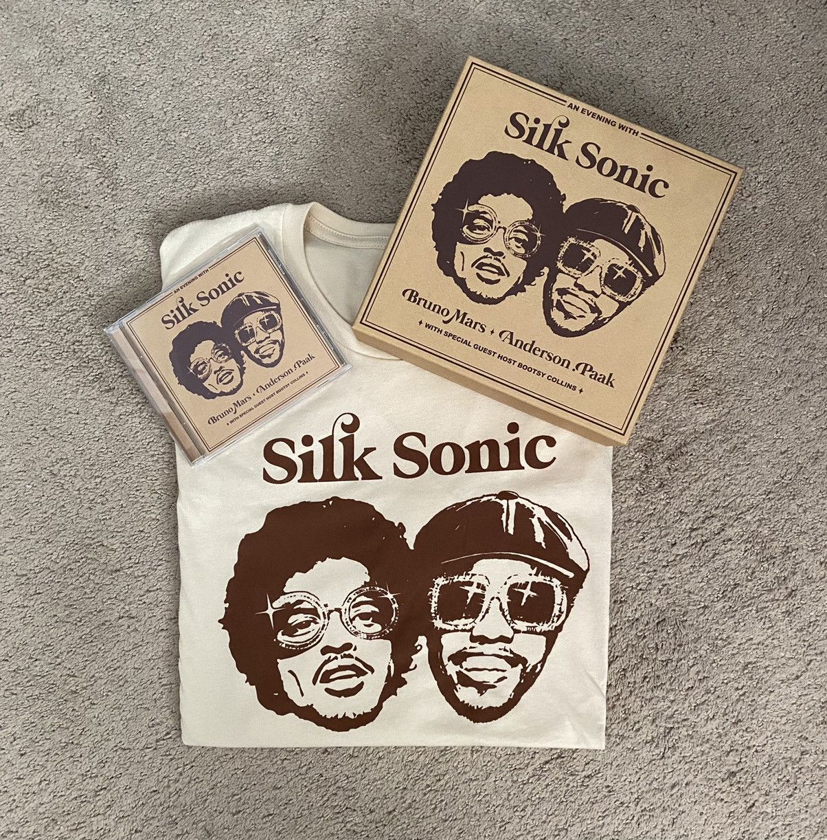 Band Tees Silk Sonic Box Set (With CD and Cream T-Shirt(Size