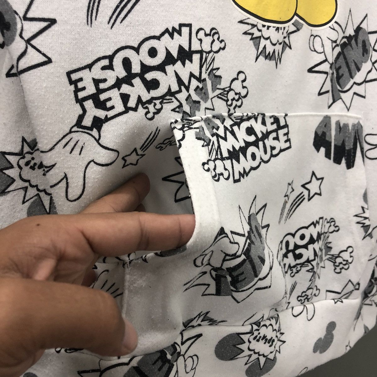 Mickey Mouse Mickey Mouse Crewneck Hoodies Mickey Mouse Sweater Size M Size US M / EU 48-50 / 2 - 6 Thumbnail