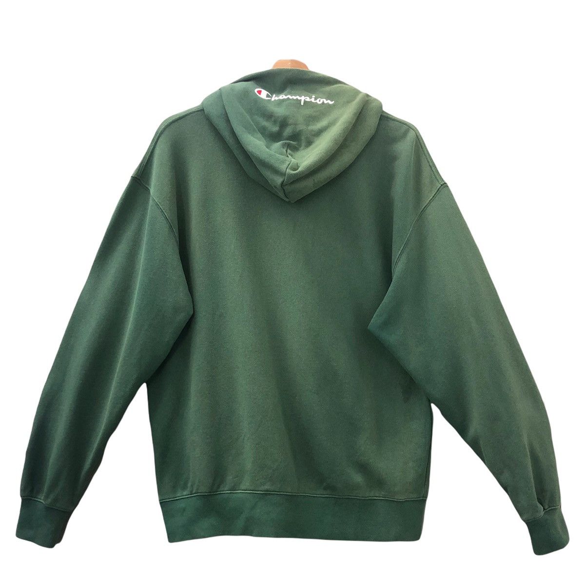 Champion FADED!! Vintage 90s Champion Crewneck Sweater Size M Size US M / EU 48-50 / 2 - 6 Thumbnail