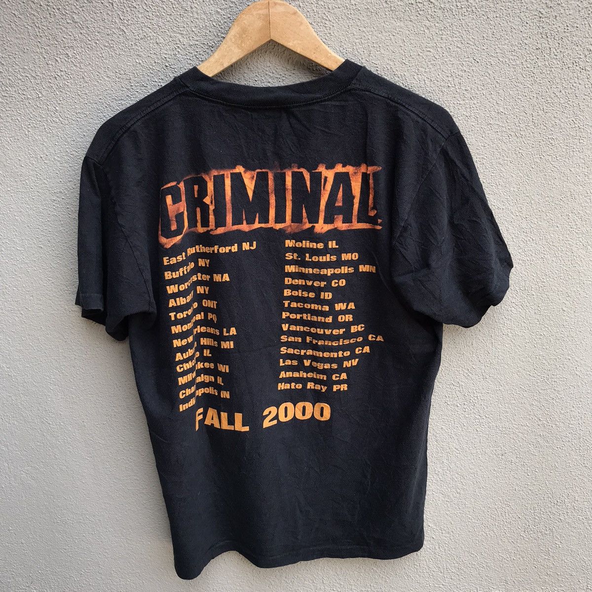 Rap Tees Vintage EMINEM rap tee criminal tour rare Size US M / EU 48-50 / 2 - 3 Thumbnail