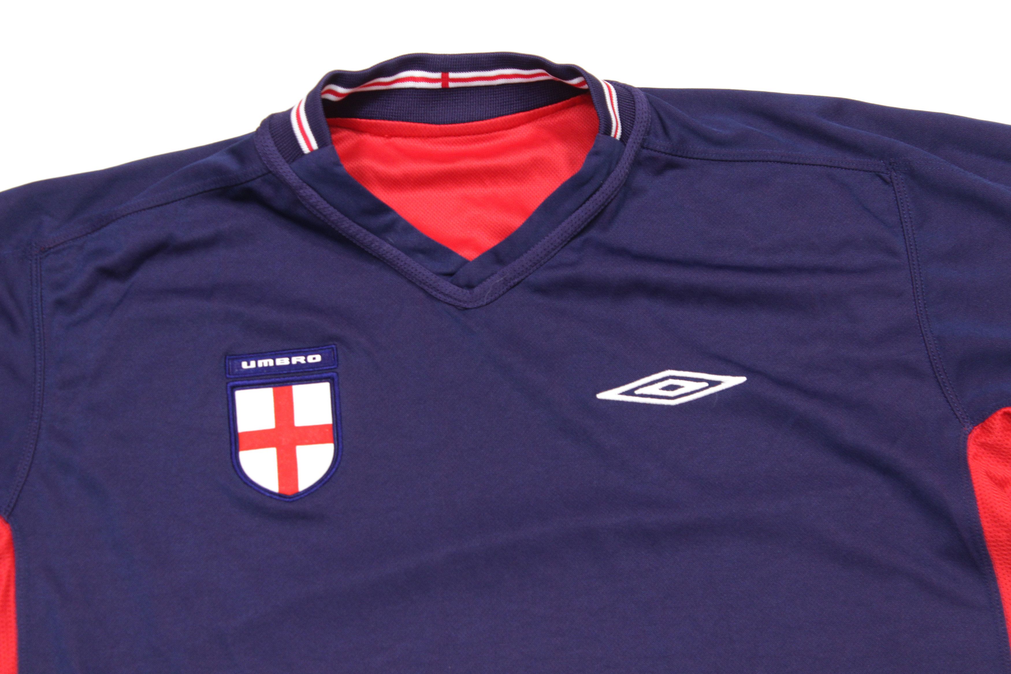 Umbro 2004 England Reversible Sport T-Shirt Vintage Size US XL / EU 56 / 4 - 9 Thumbnail