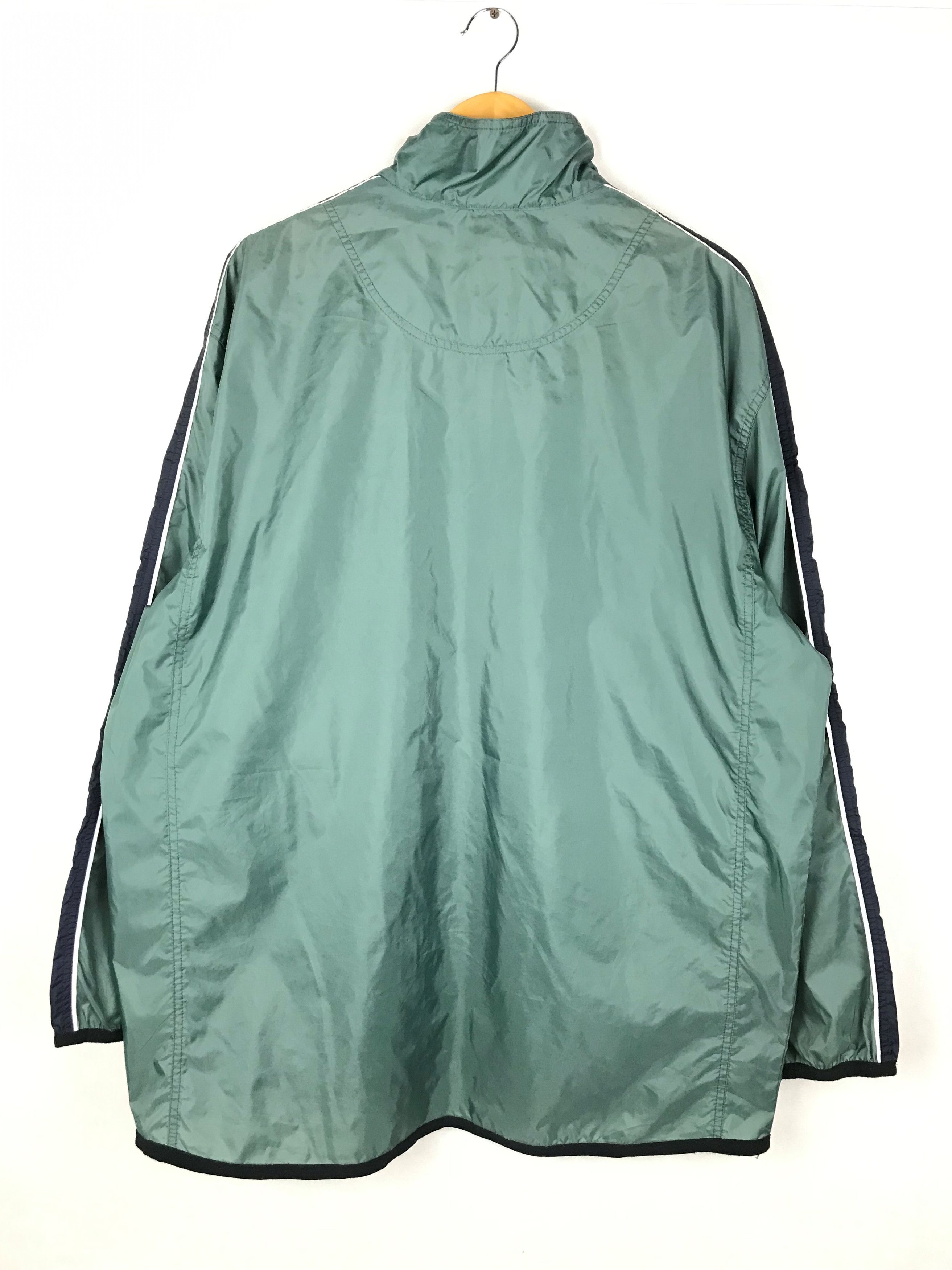 Nike Vintage Nike Windbreaker Jacket Swoosh logo Size US L / EU 52-54 / 3 - 13 Thumbnail