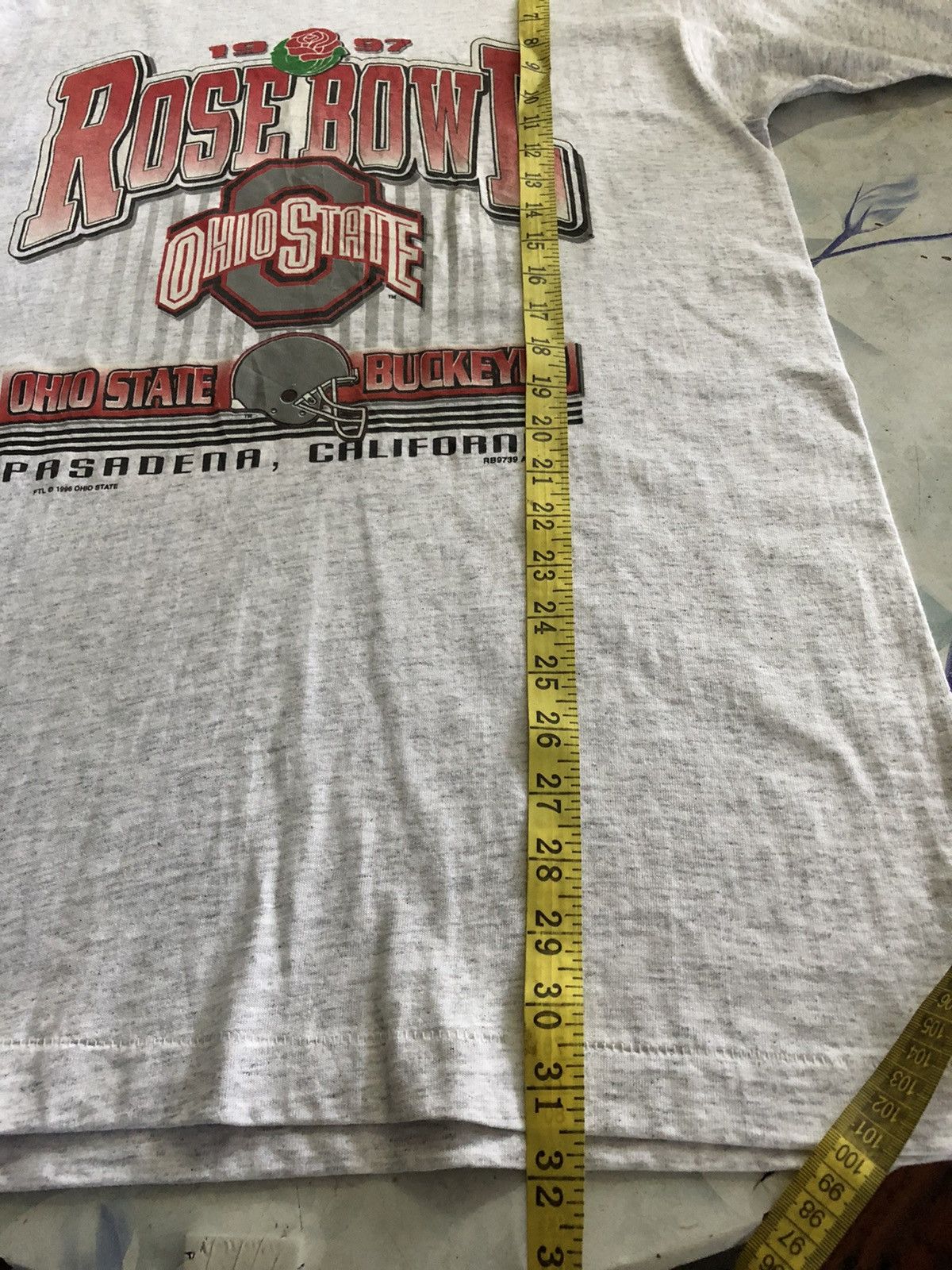 NCAA × Vintage Vintage 1997 Ohio State Buckeyes Rose Bowl Size US L / EU 52-54 / 3 - 6 Thumbnail