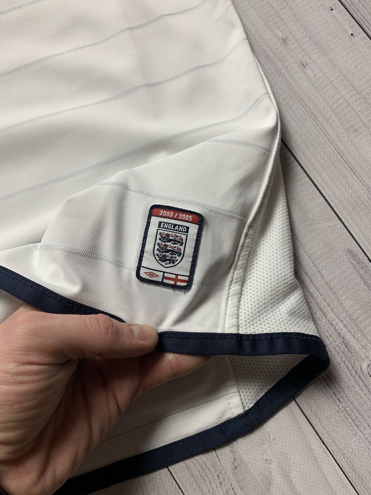 Vintage Vintage reversible soccer jersey England 2003 - 2005 Size US M / EU 48-50 / 2 - 9 Thumbnail