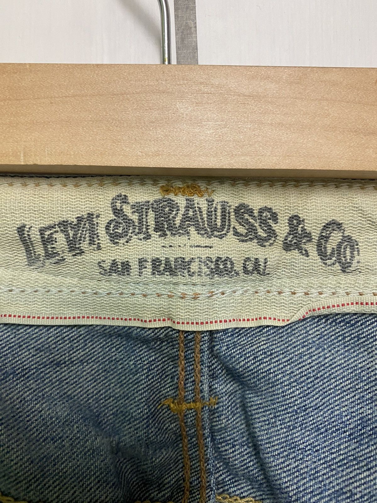 Levi's × Vintage Vintage LEVIS SAN FRANCISCO CAL Distressed Jean -L34 Size US 31 - 22 Thumbnail