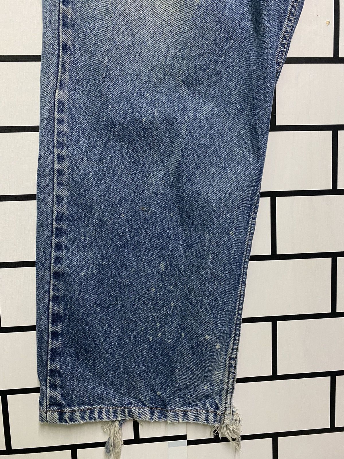 Levi's × Vintage Vintage Levi's 505 Regular Fit Jean -L37 Size US 40 / EU 56 - 8 Thumbnail