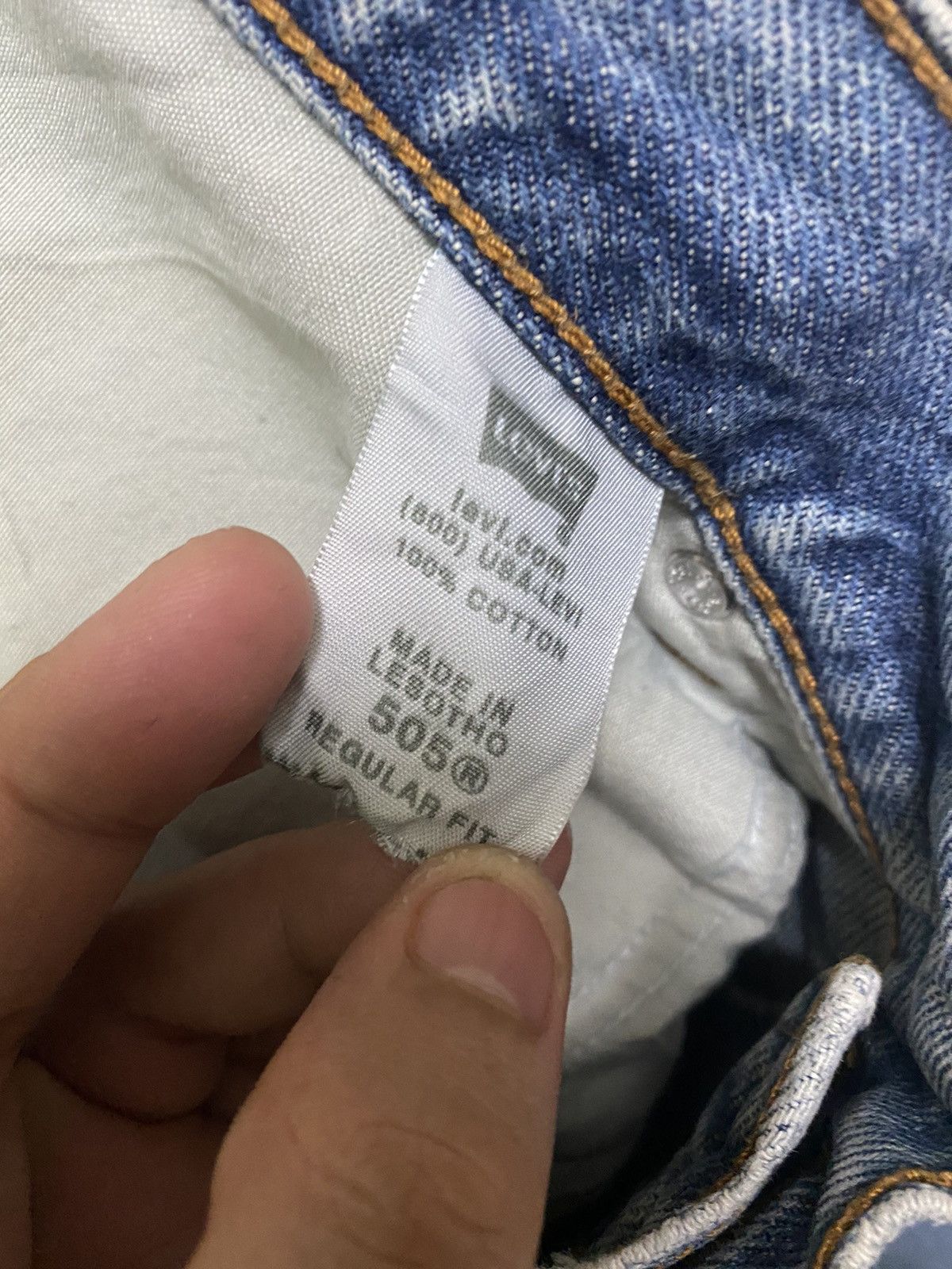 Levi's × Vintage Vintage Levi's 505 Regular Fit Jean -L37 Size US 40 / EU 56 - 18 Thumbnail