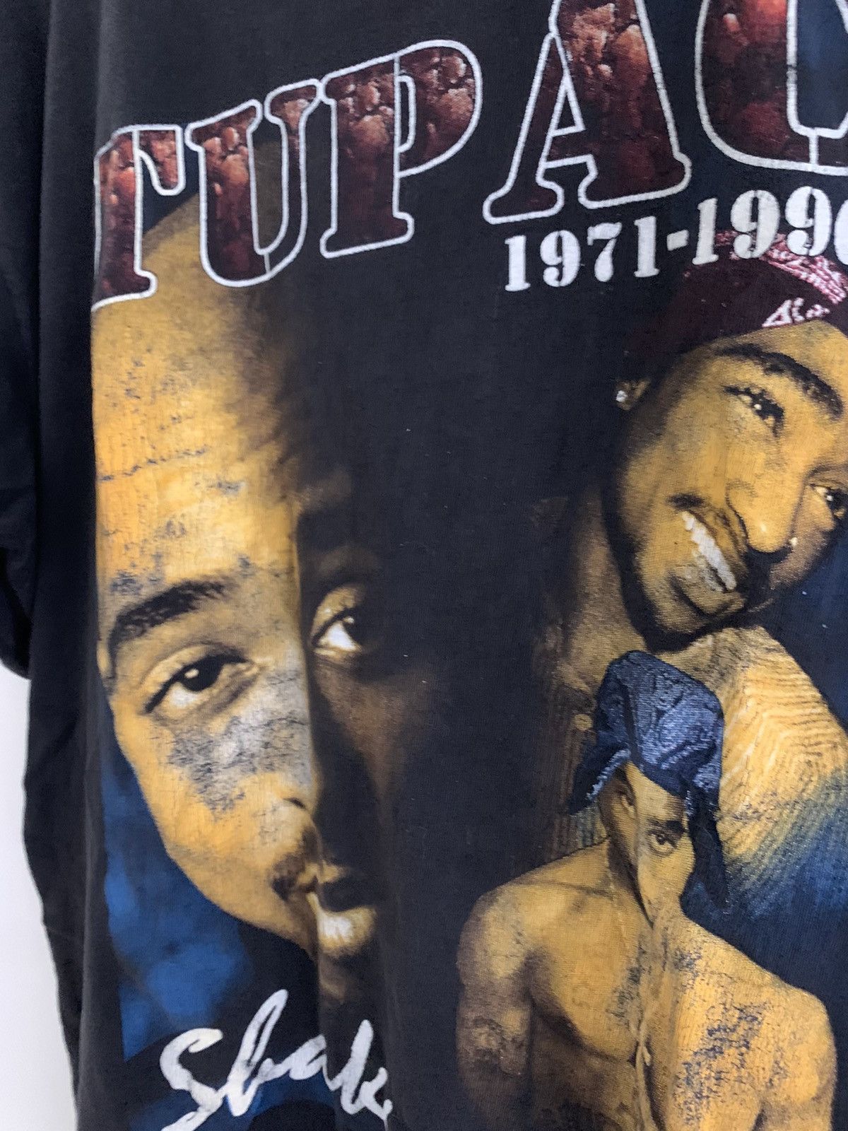 Rap Tees GRAIL Vintage Tupac Tee Size US XL / EU 56 / 4 - 2 Thumbnail