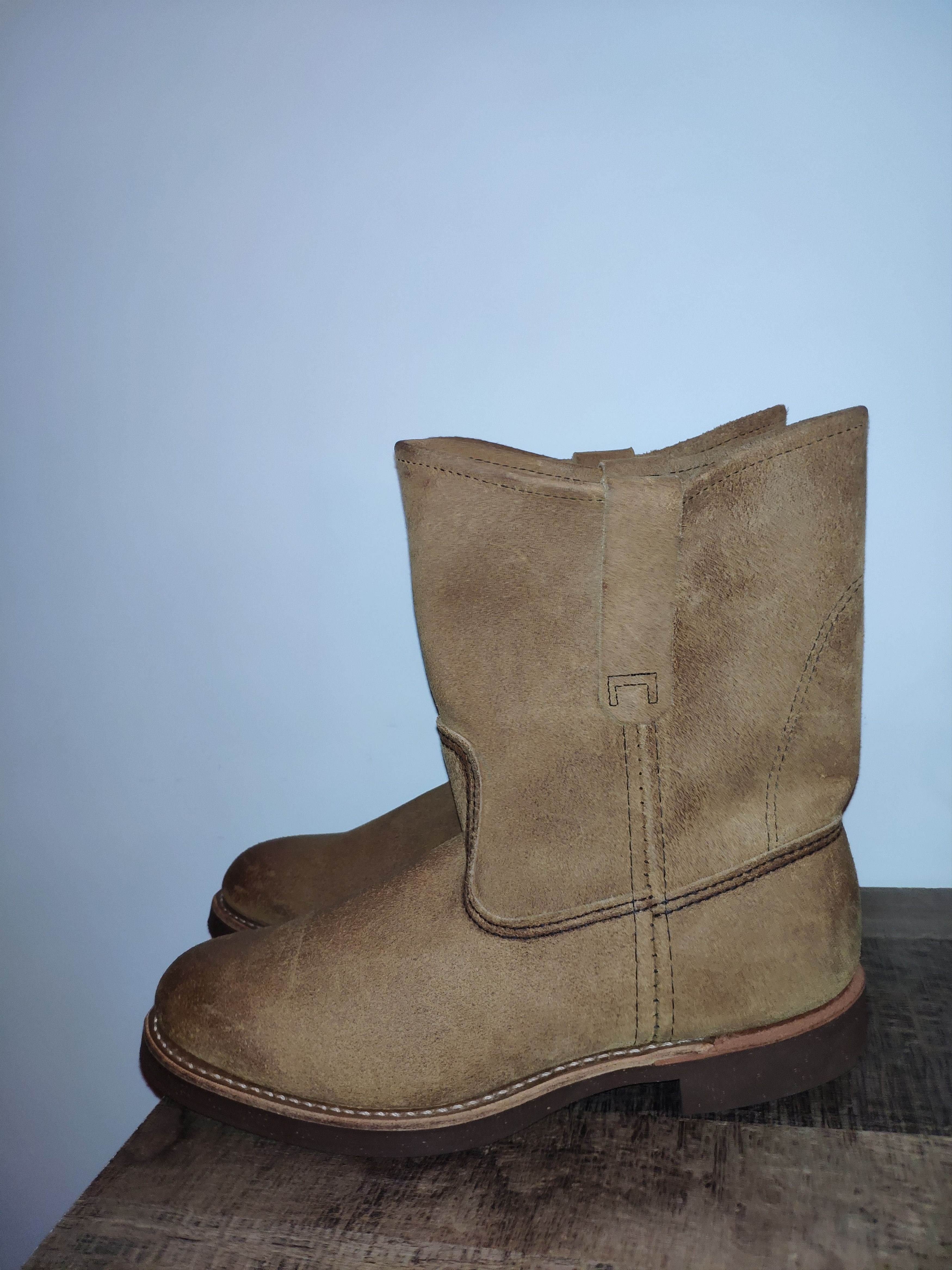 redwing suede