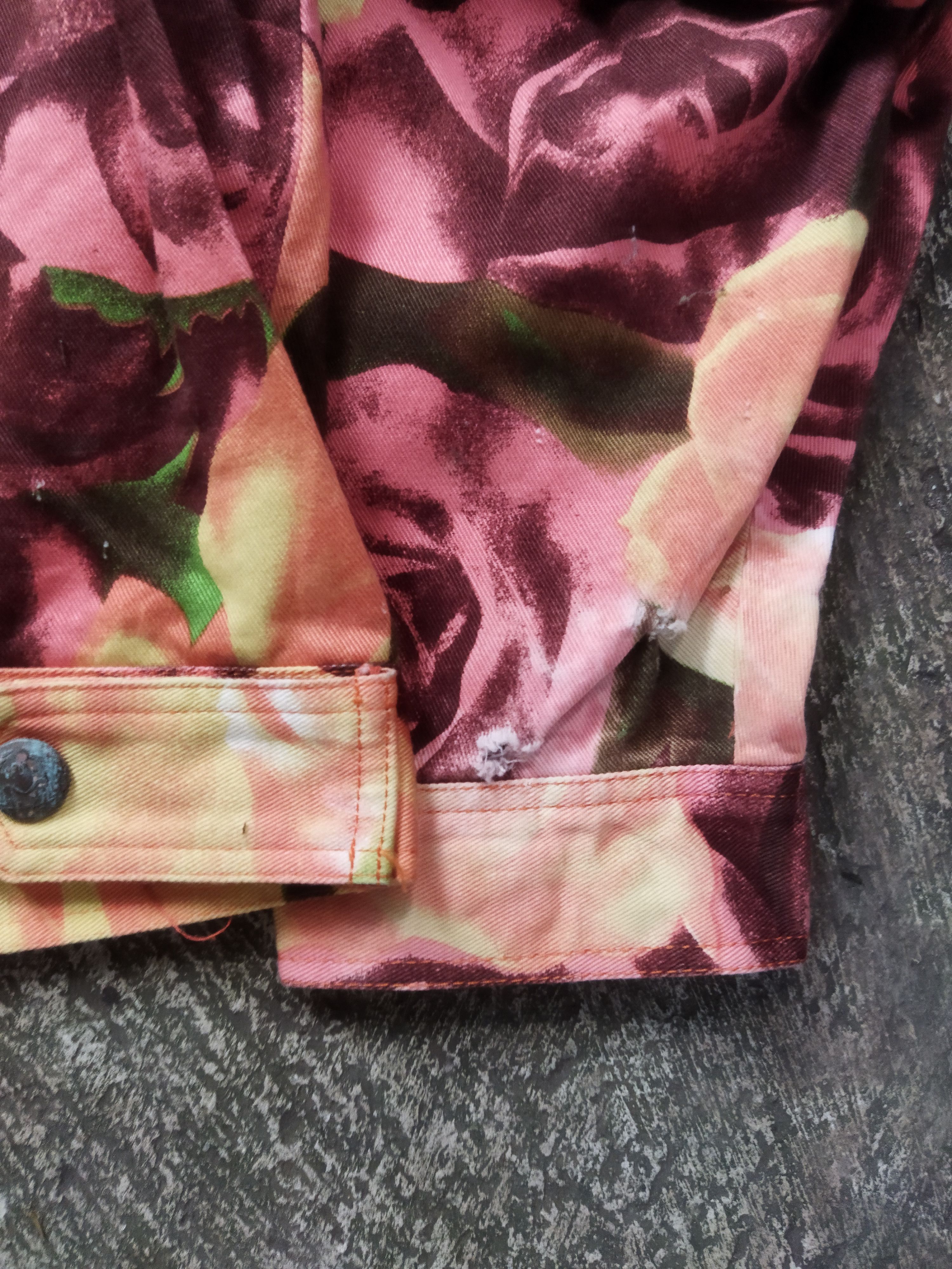 Moschino × Vintage moschino flower denim jacket Size US XS / EU 42 / 0 - 4 Thumbnail