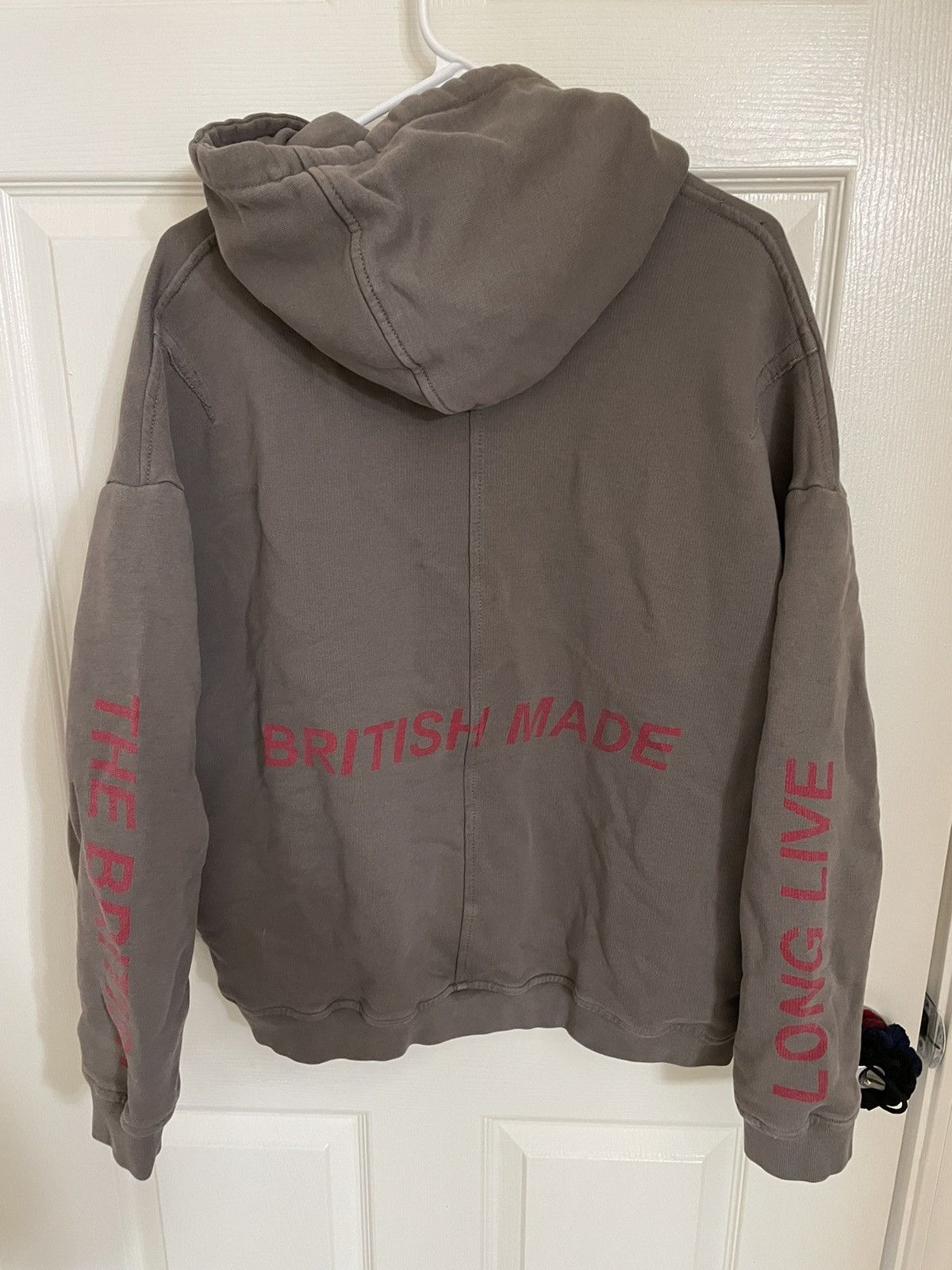 Represent Clo. REPRESENT If You’re Going Through Hell Hoodie Size US M / EU 48-50 / 2 - 2 Thumbnail