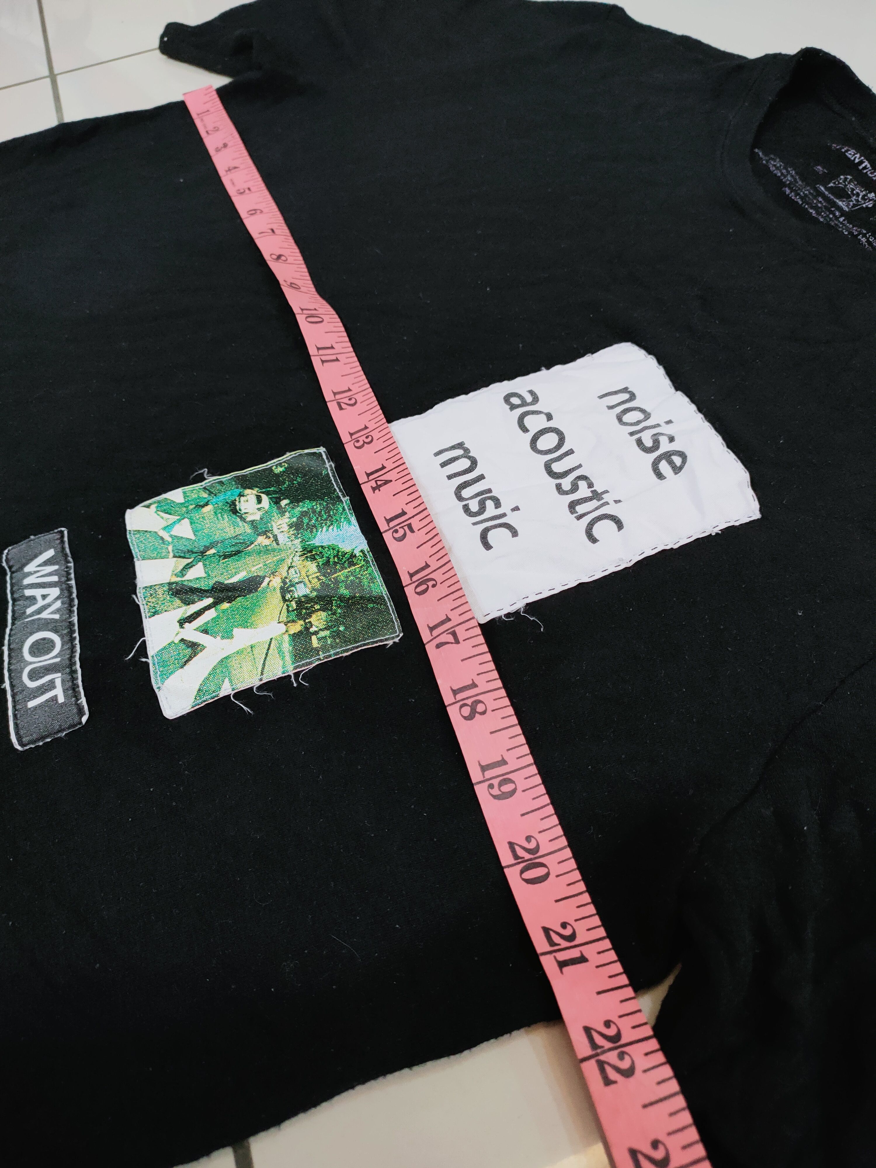 Band Tees THE BEATLES ATTENTION & COMPANY SHIRT Size US M / EU 48-50 / 2 - 9 Thumbnail