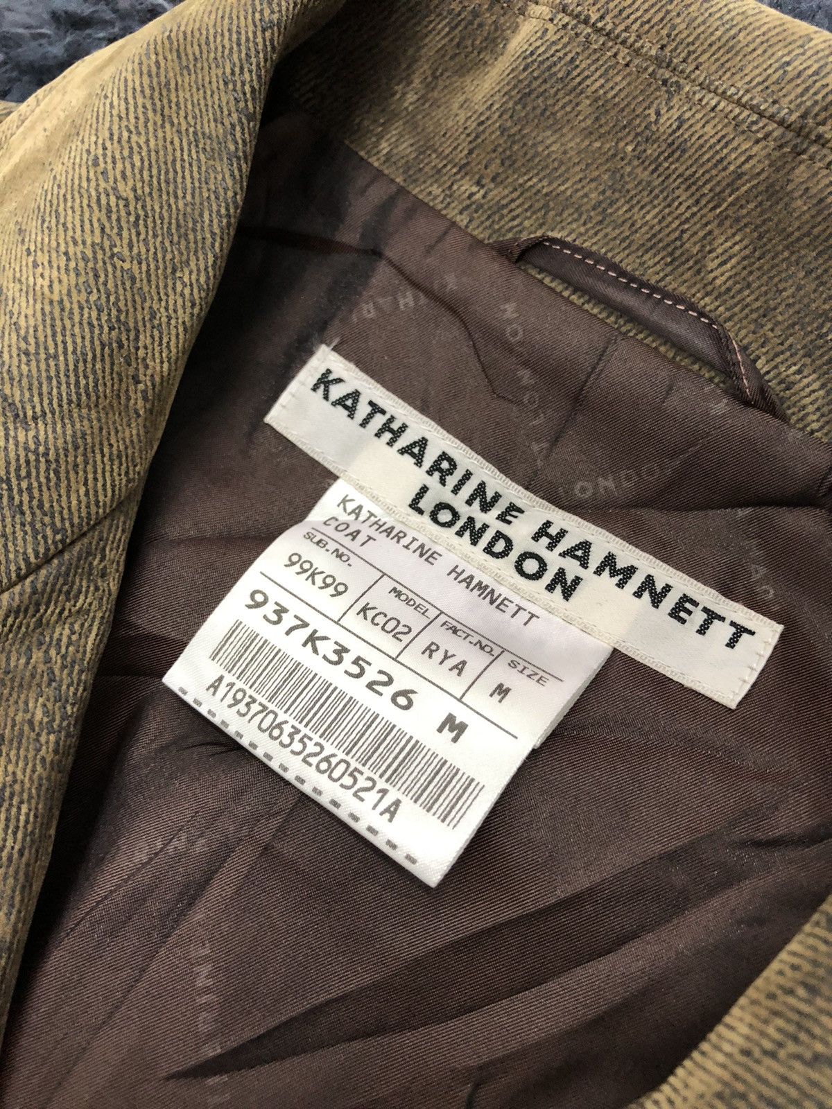Katharine Hamnett London 2000’s Katharine Hamnett London trench coat Size US M / EU 48-50 / 2 - 14 Thumbnail
