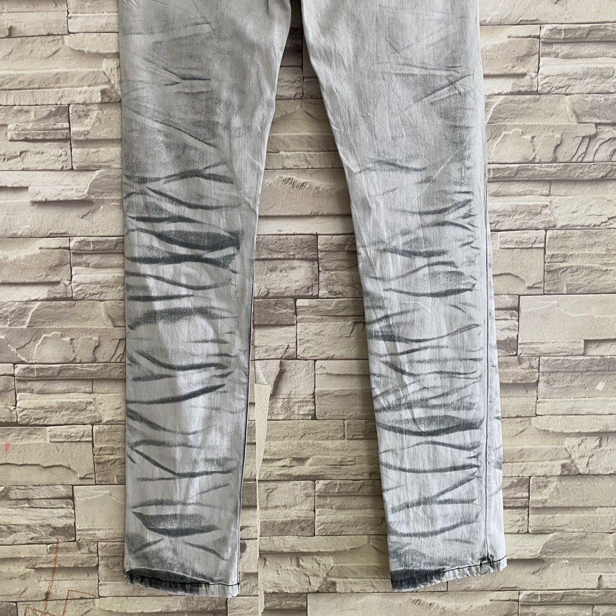 Japanese Brand LOWBOX White Denim Whisker Jeans LGB Size US 32 / EU 48 - 9 Thumbnail