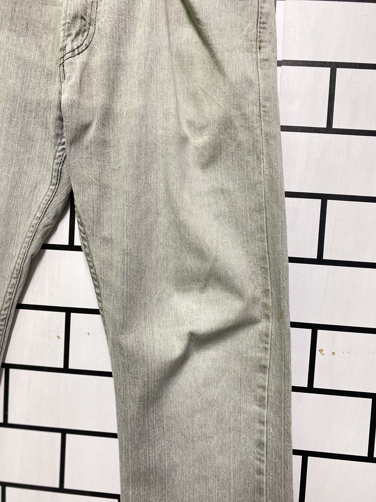 Levi's Vintage LEVIS 514 Slim Straight Grey Distressed Jean - L40 Size US 34 / EU 50 - 6 Thumbnail