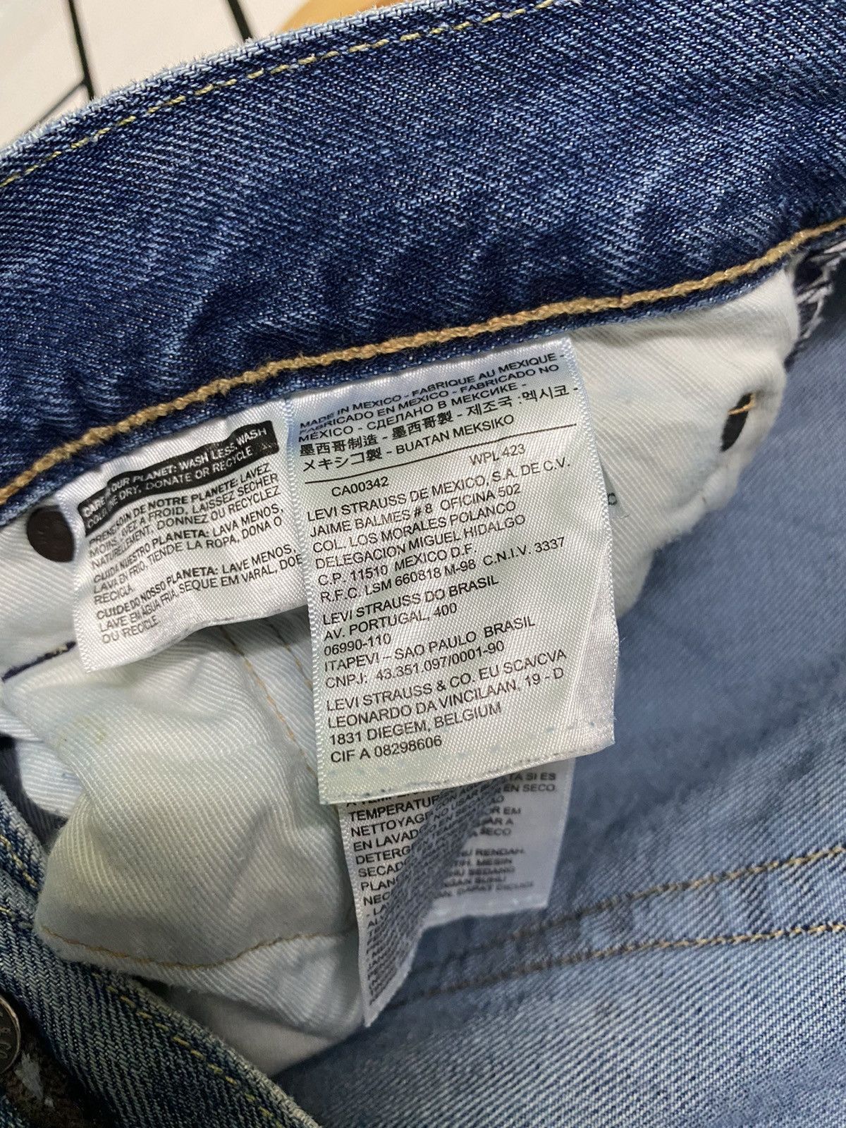Levi's × Vintage Vintage LEVIS 541 Distressed Jeans -L41 Size US 38 / EU 54 - 18 Thumbnail