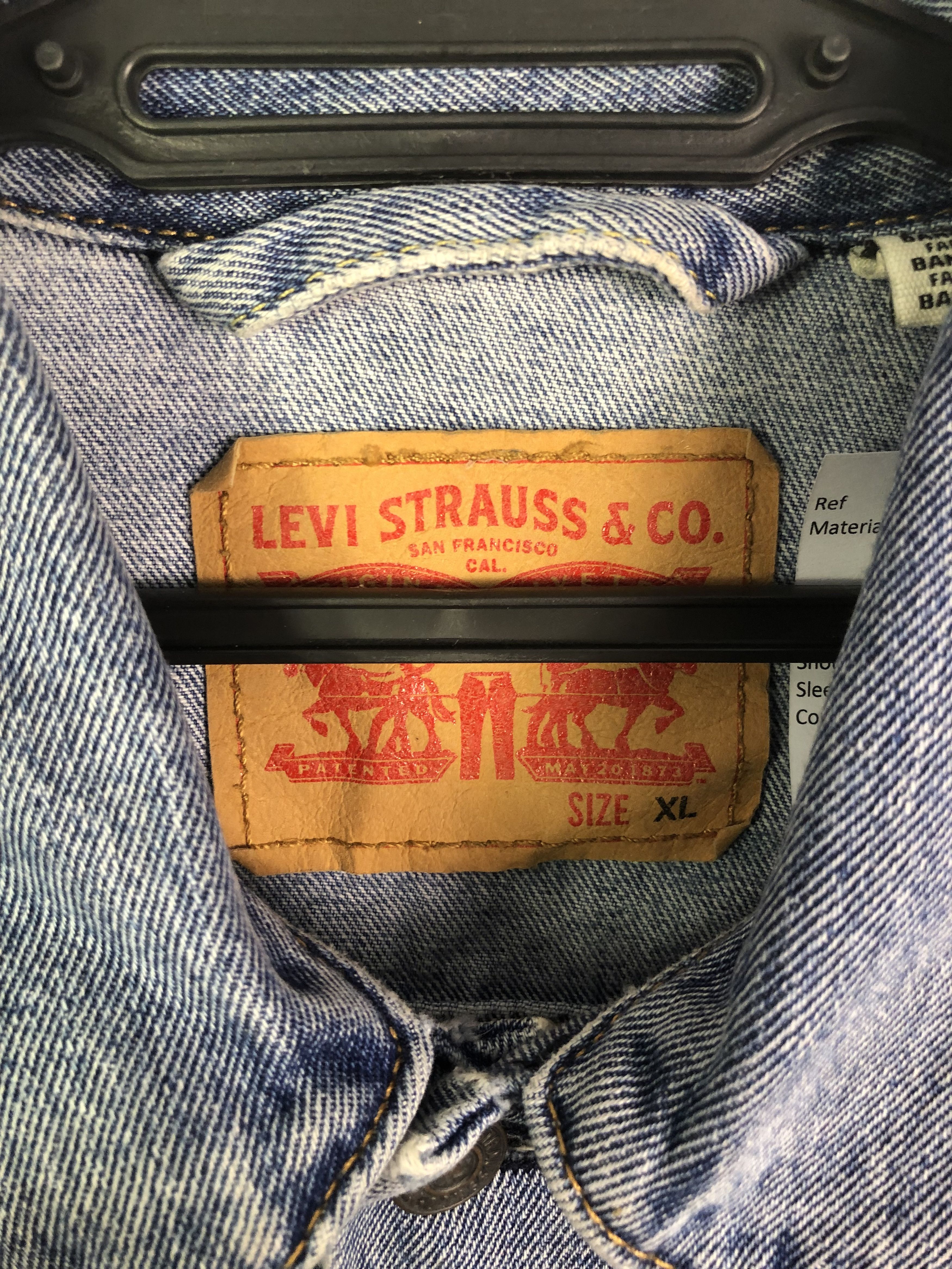 Levi's × Vintage Vintage Levis Distressed Ripped Denim Jacket Size US XL / EU 56 / 4 - 13 Thumbnail