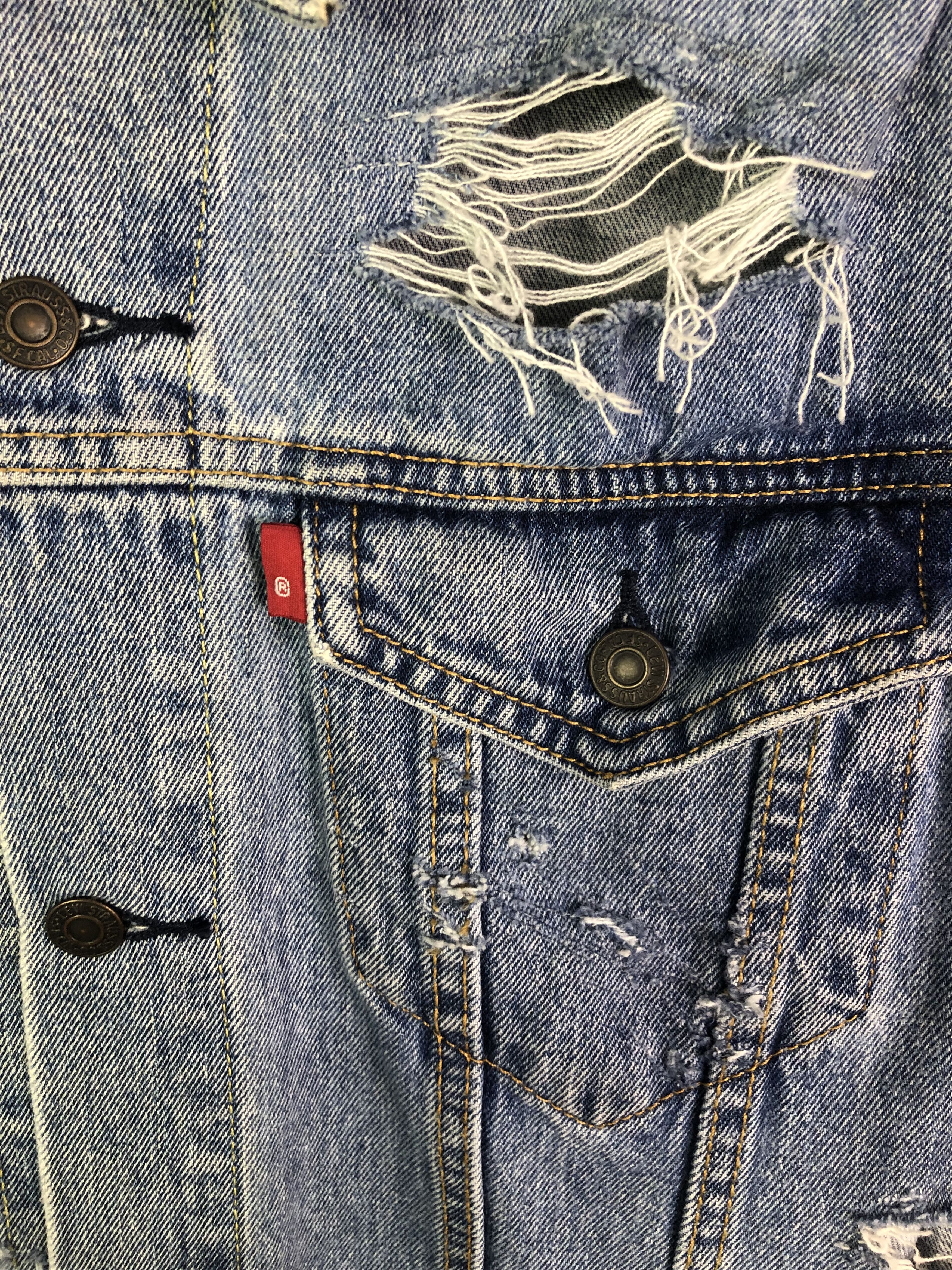 Levi's × Vintage Vintage Levis Distressed Ripped Denim Jacket Size US XL / EU 56 / 4 - 6 Thumbnail