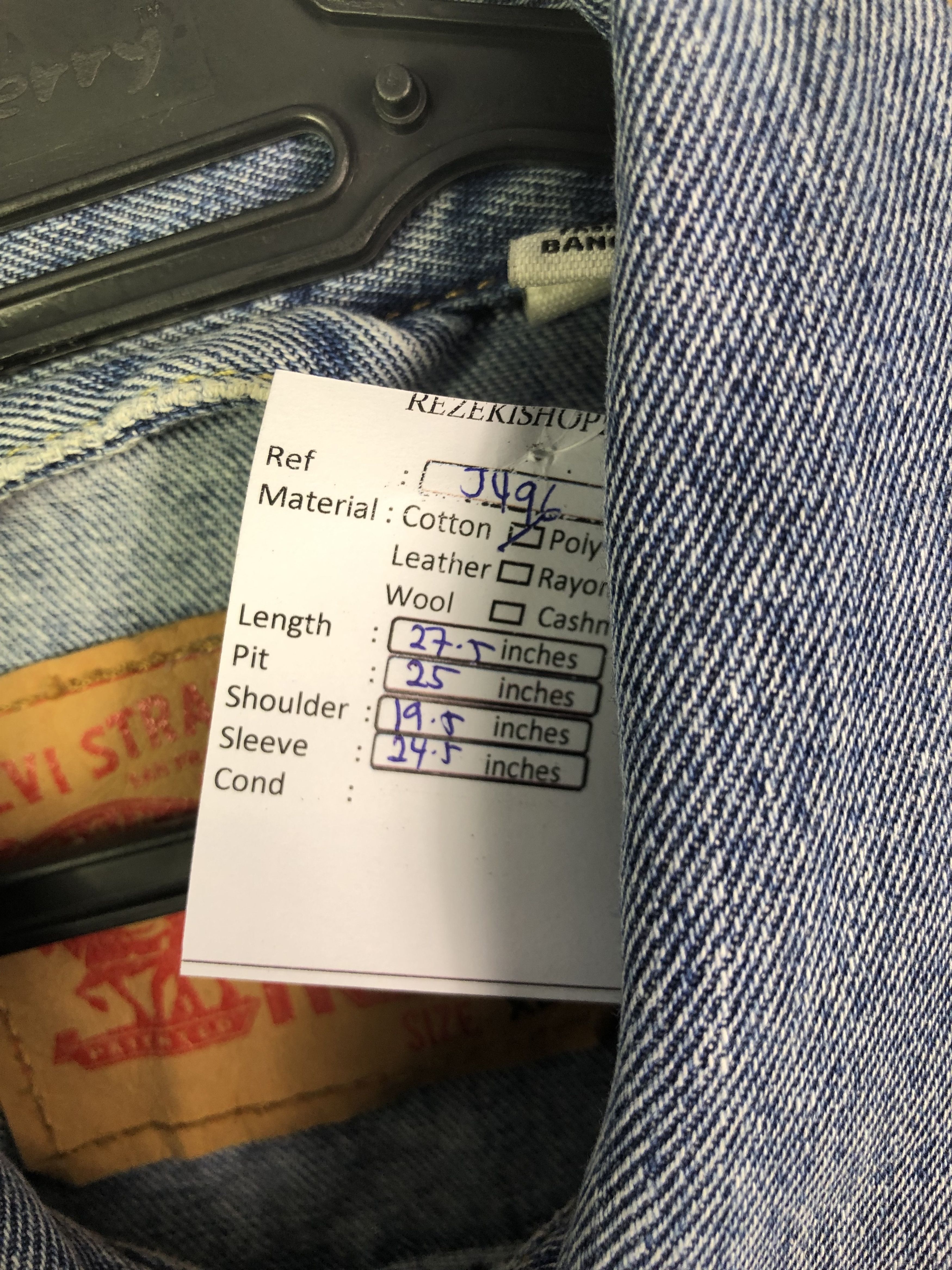 Levi's × Vintage Vintage Levis Distressed Ripped Denim Jacket Size US XL / EU 56 / 4 - 15 Thumbnail