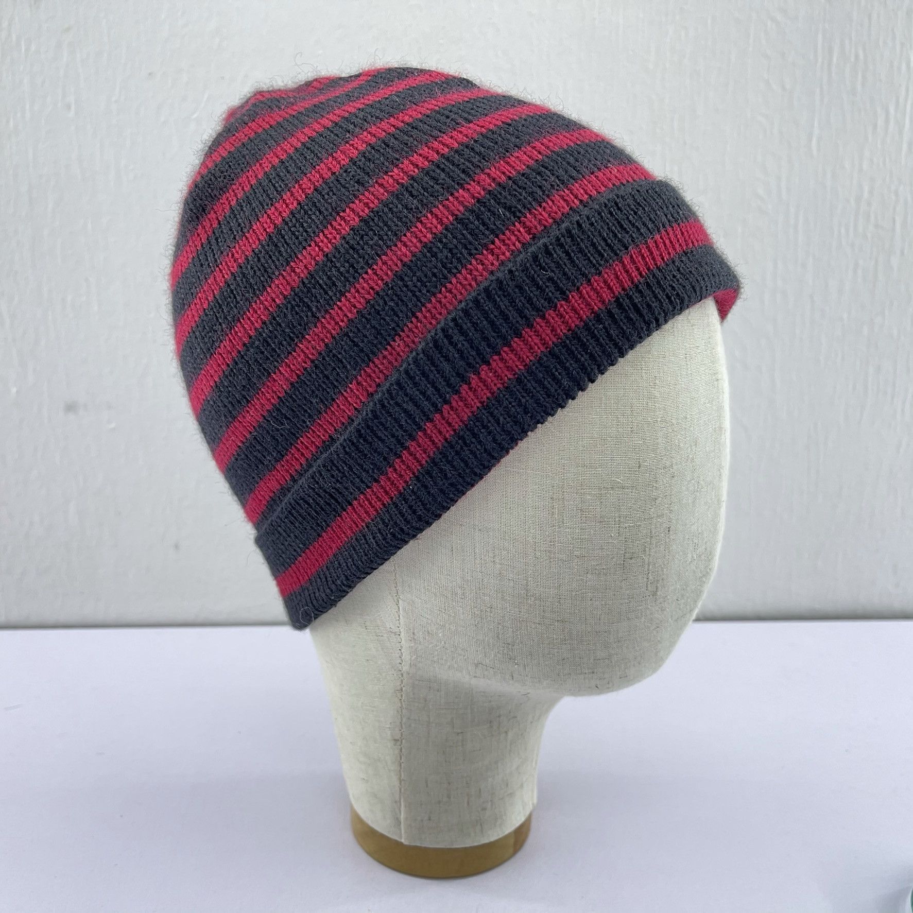Japanese Brand Unknown Japanese Brand Nice Design Beanie Hats-BH2080 Size ONE SIZE - 3 Thumbnail