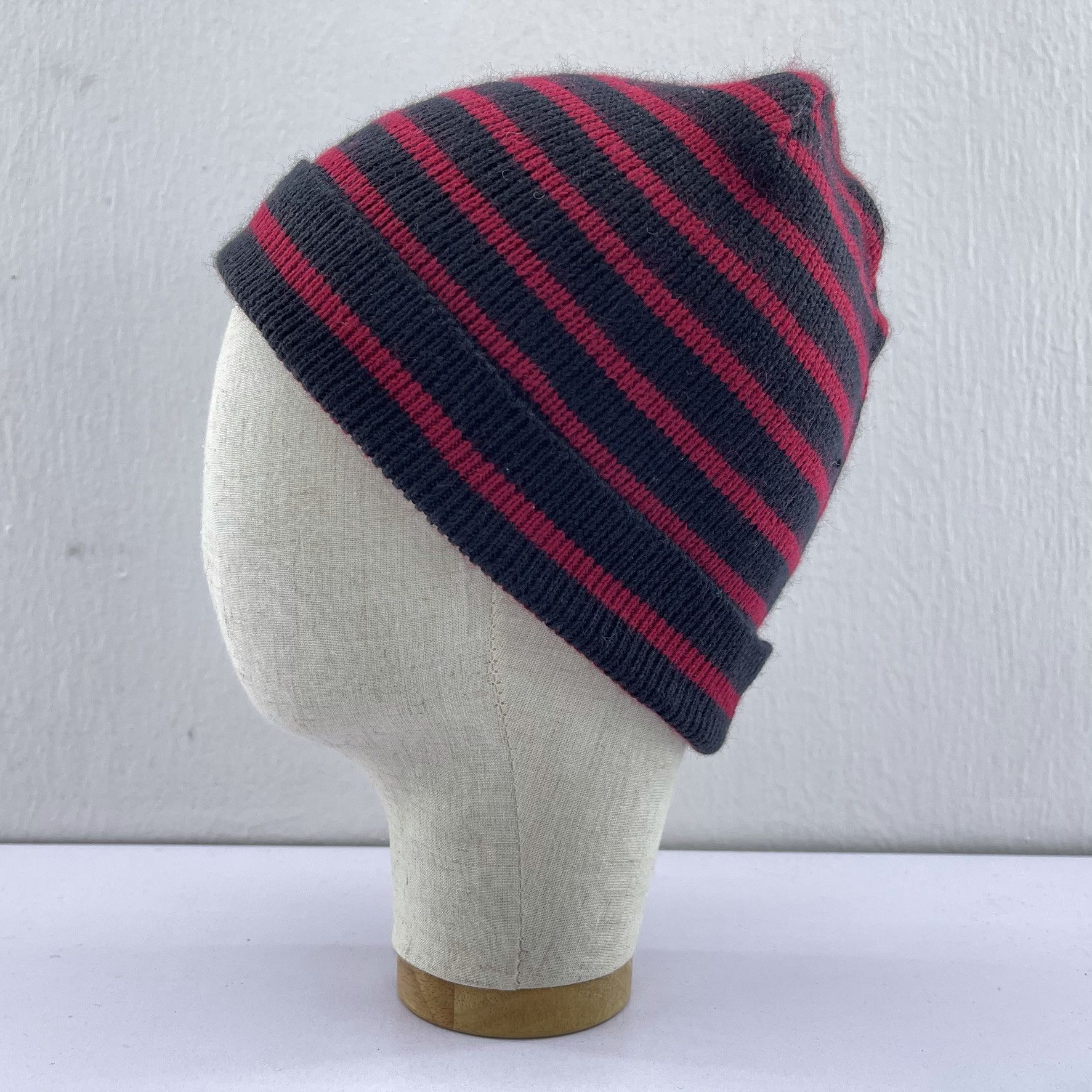 Japanese Brand Unknown Japanese Brand Nice Design Beanie Hats-BH2080 Size ONE SIZE - 1 Thumbnail
