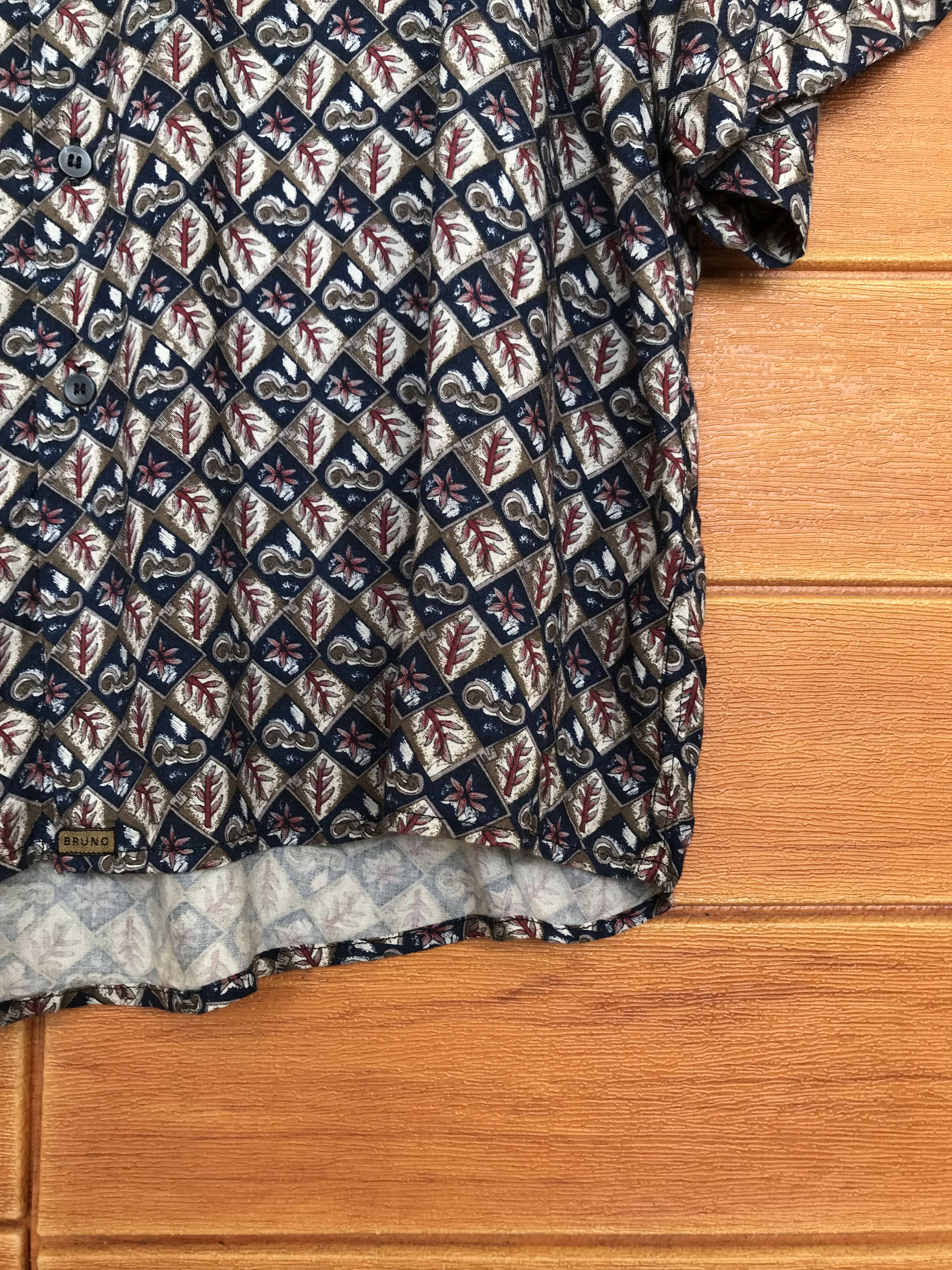 Vintage Vintage BRUNO Geometry Flowers Hawaiian Shirt Size US XL / EU 56 / 4 - 7 Thumbnail