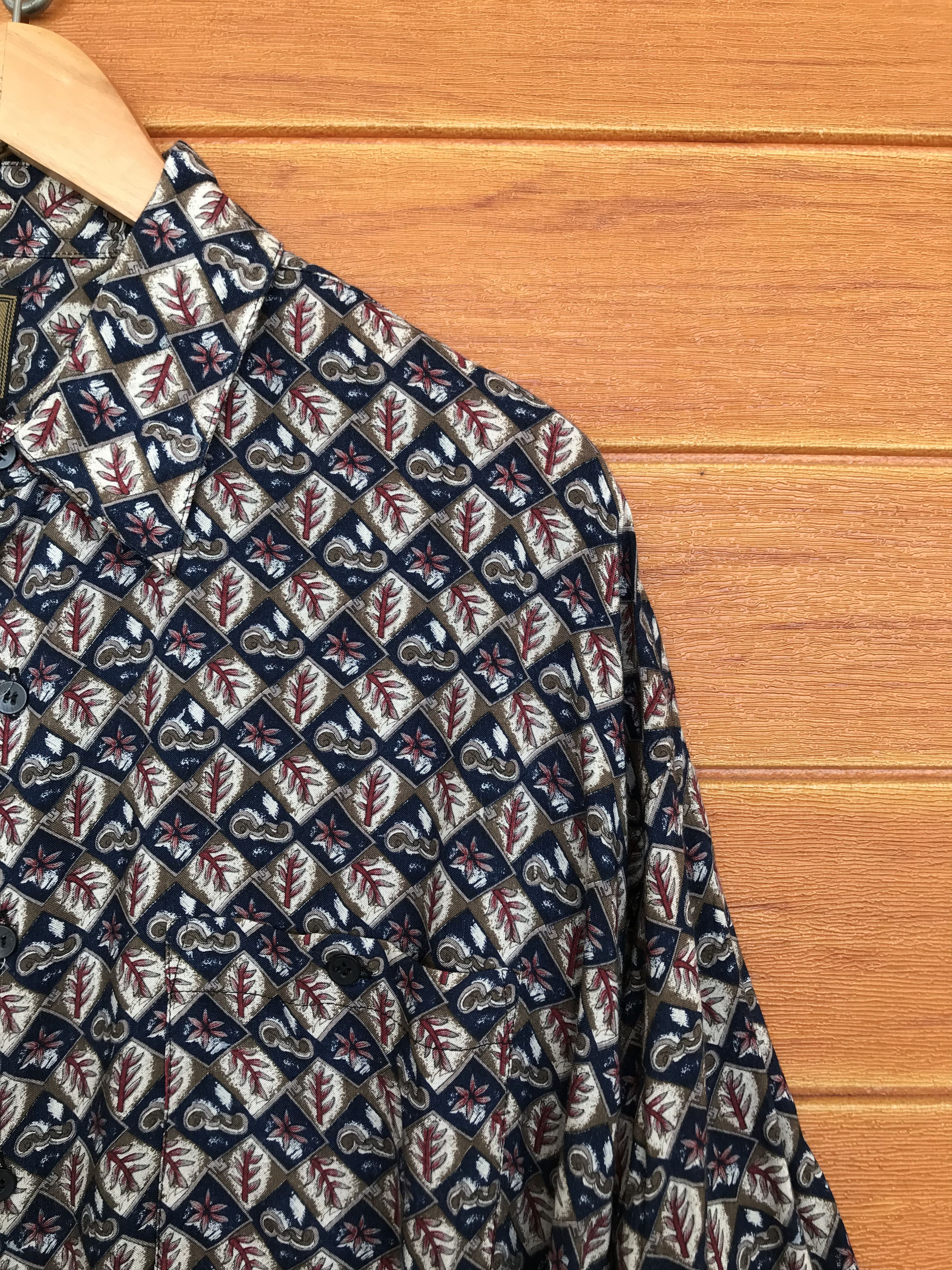 Vintage Vintage BRUNO Geometry Flowers Hawaiian Shirt Size US XL / EU 56 / 4 - 5 Thumbnail